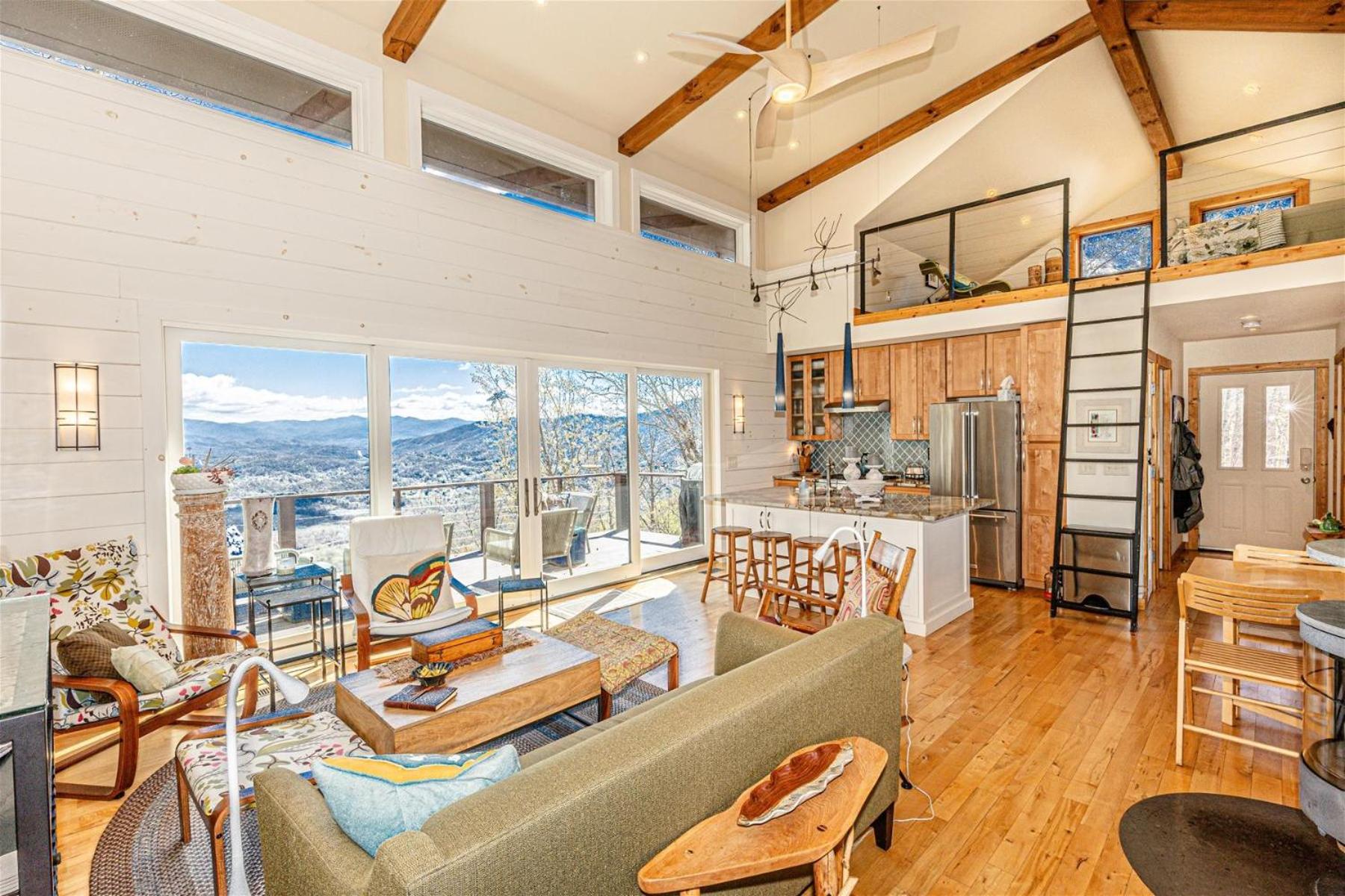 Two-Bedroom Holiday Home photo 1