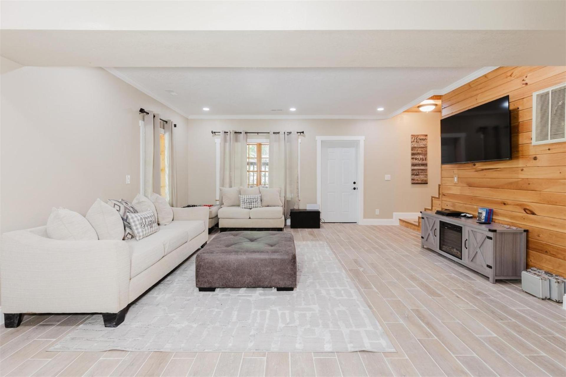 Three-Bedroom Vacation Home  photo 3