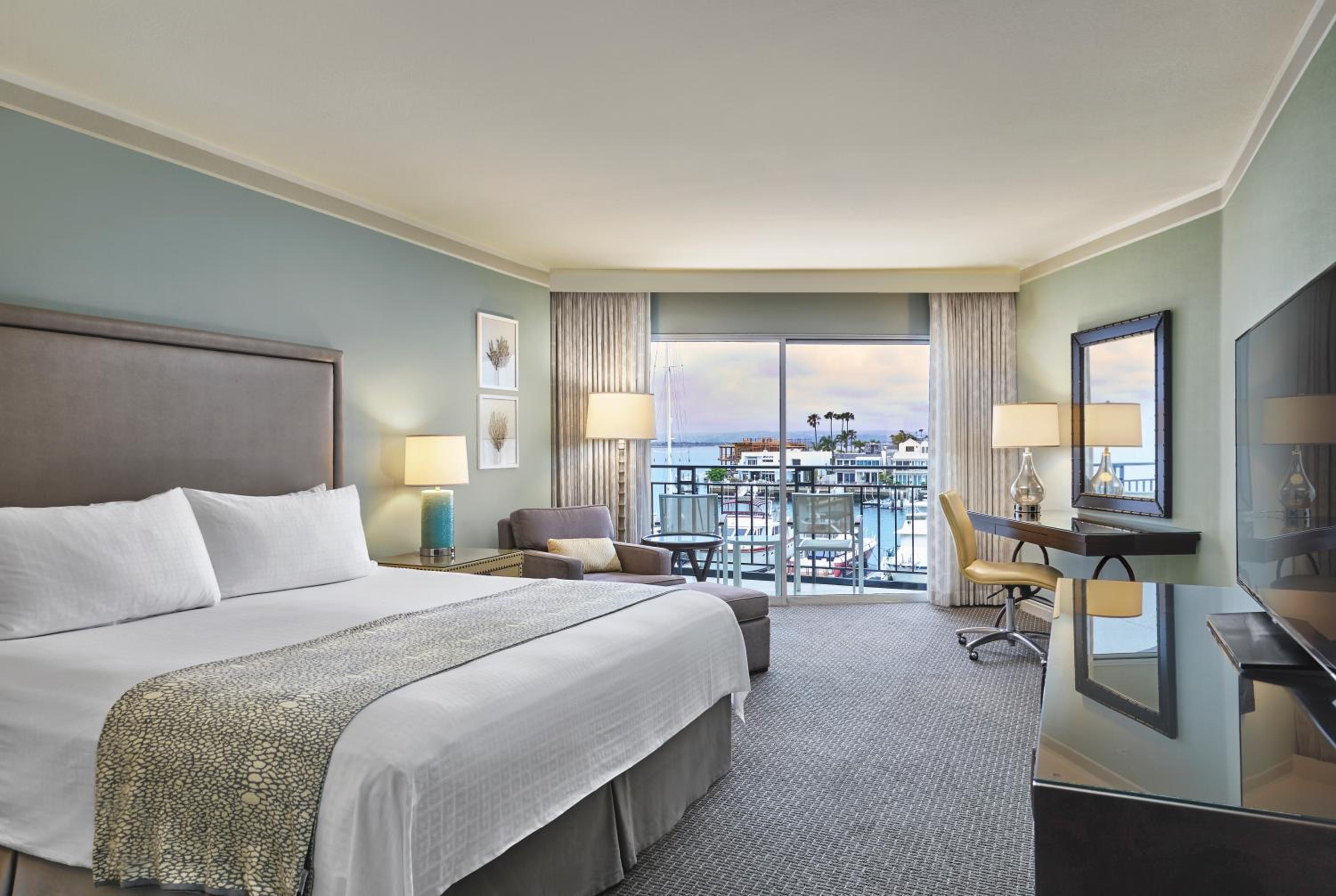 Marina View King Room - Photo 1