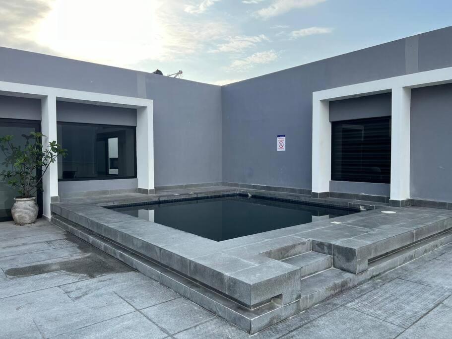 Two-Bedroom Apartment with Sea View photo 2