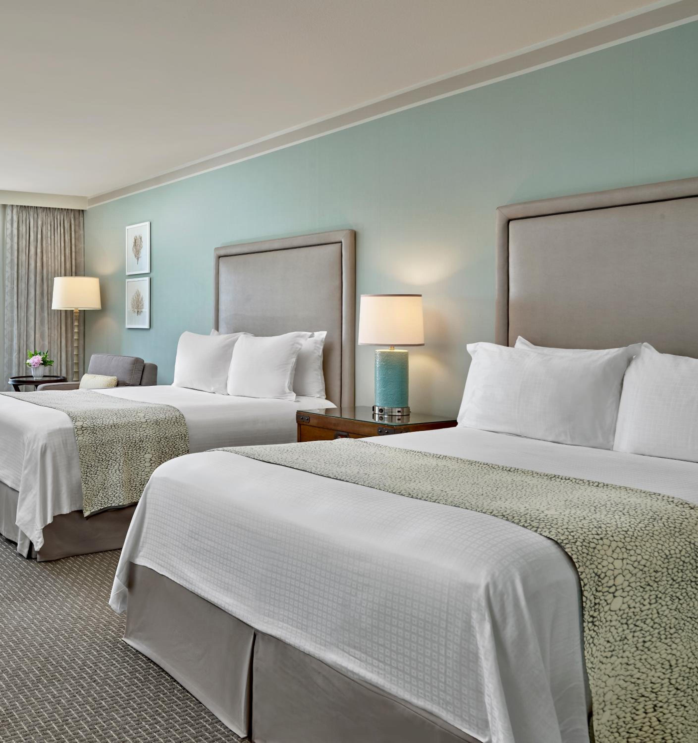 King Room with Resort View - Hearing Accessible - Photo 5