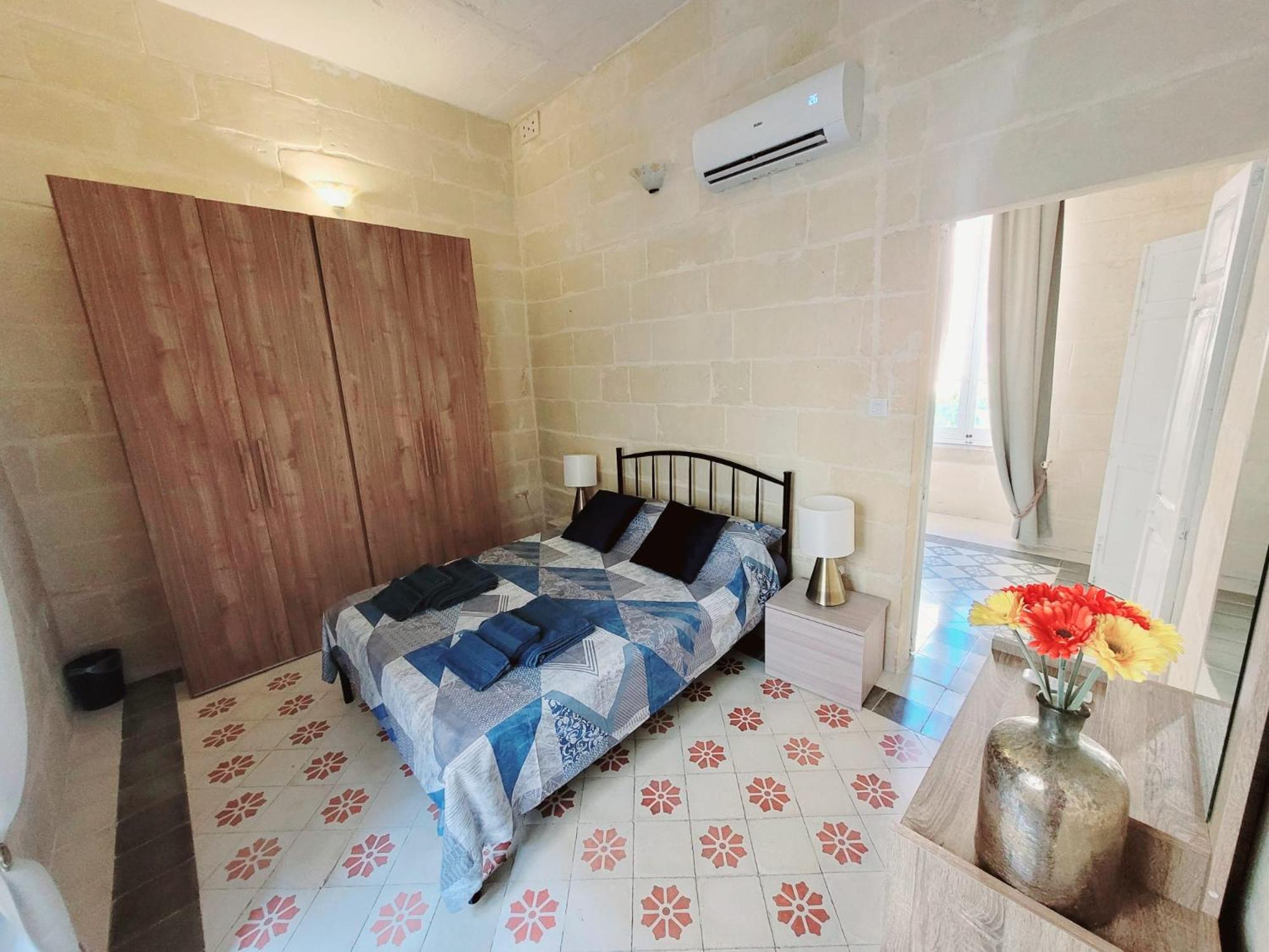 One-Bedroom House photo 3