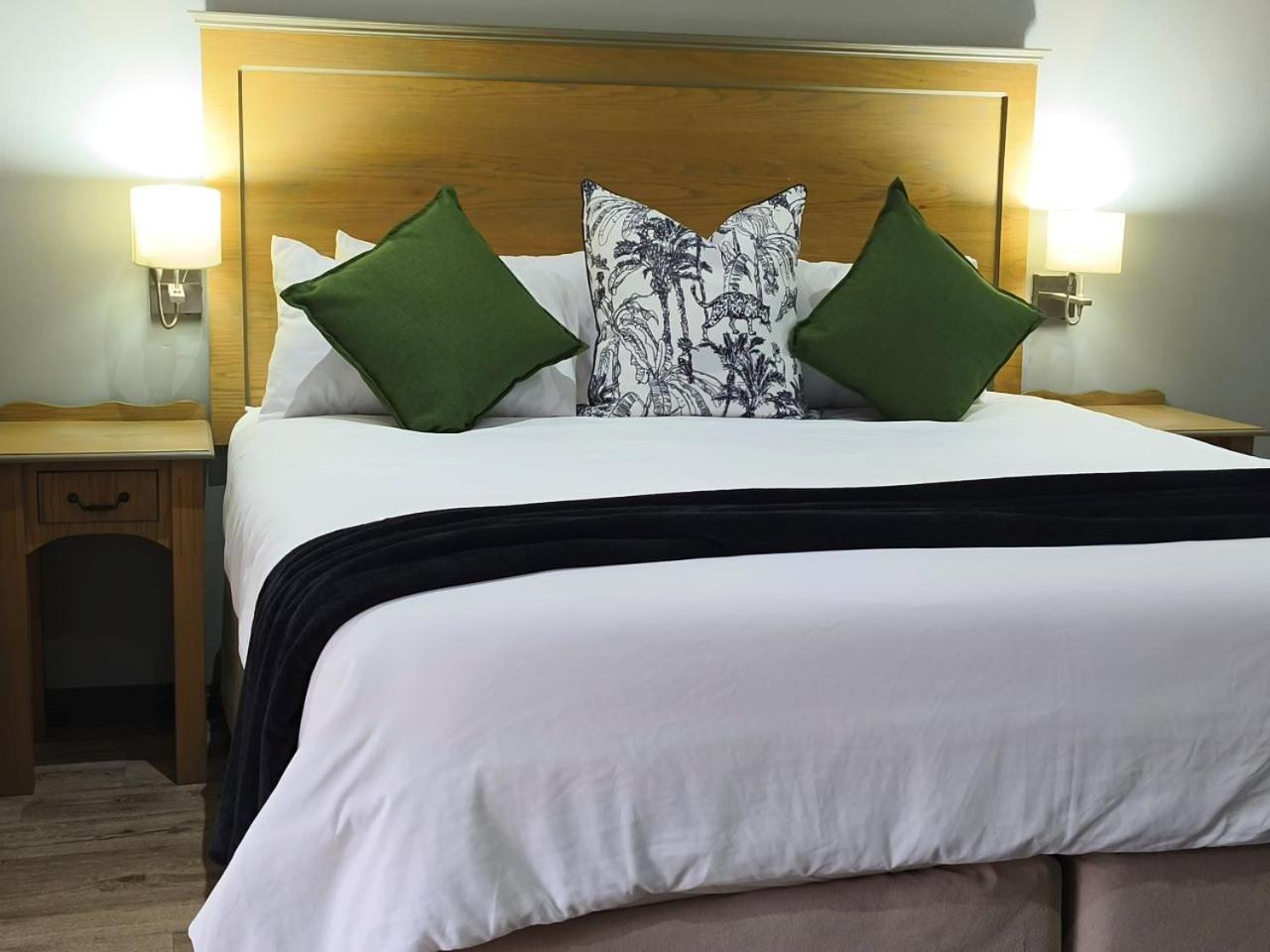 Deluxe Double Or Twin Room With Garden View photo 1
