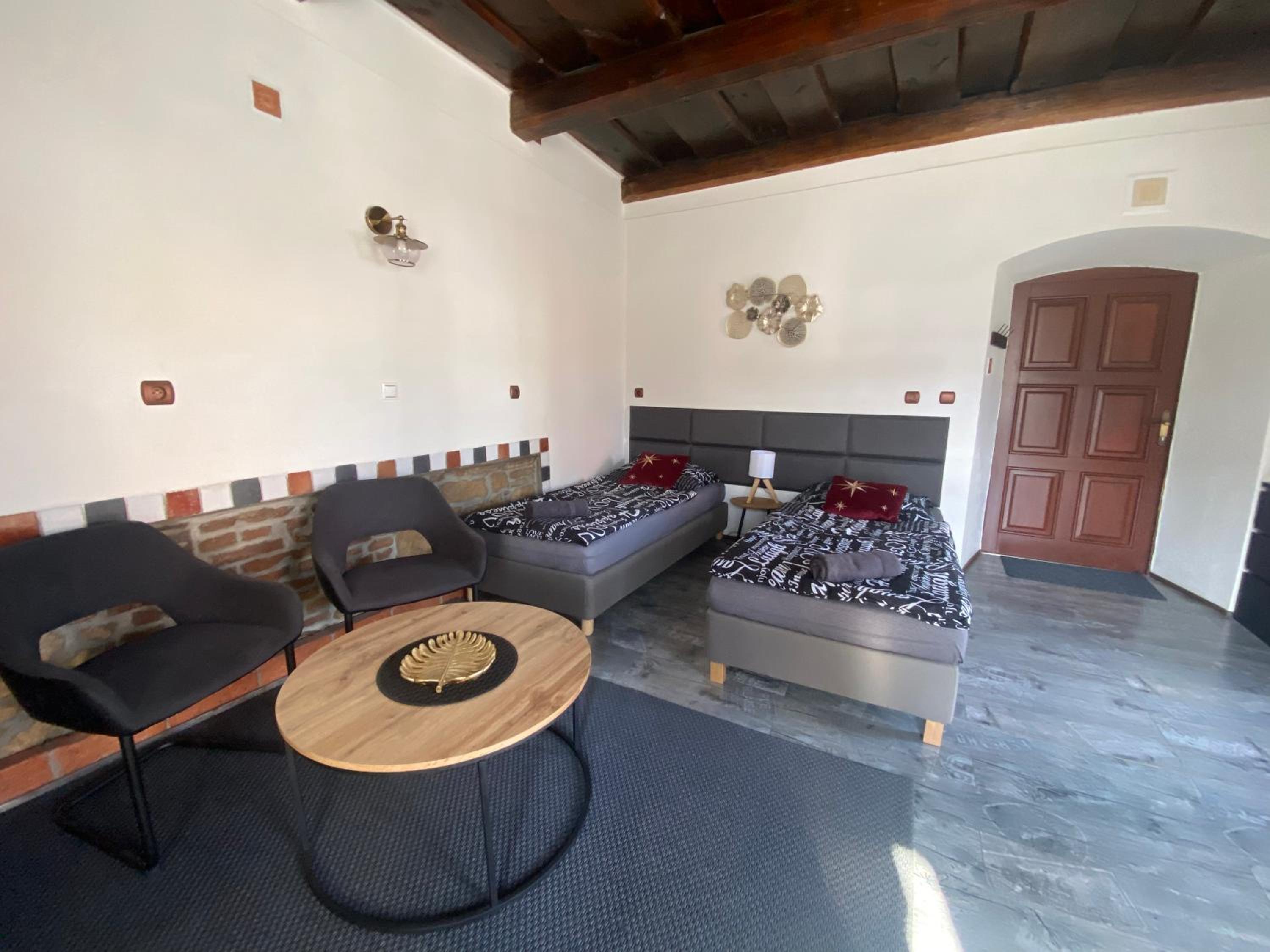 One-Bedroom Apartment - Photo 40