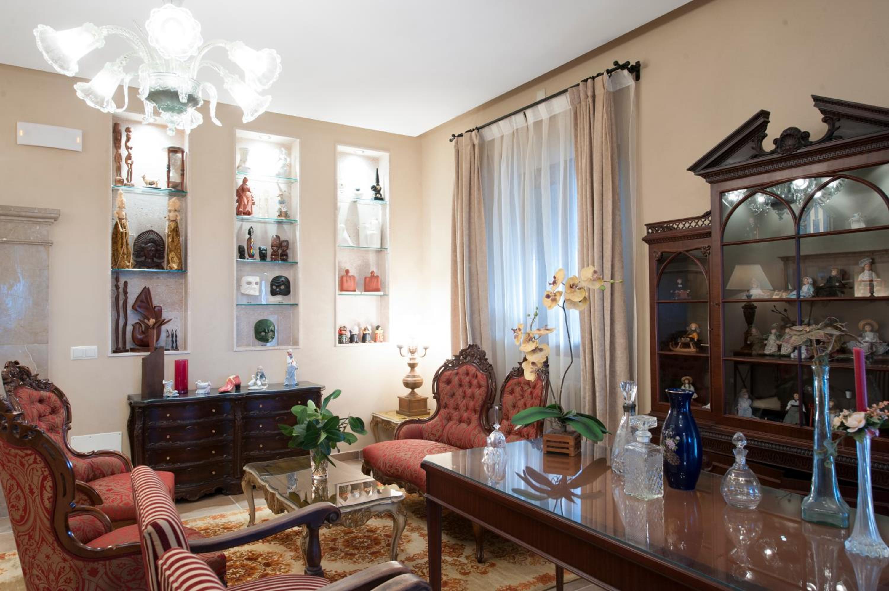 Casa de Seis Habitaciones