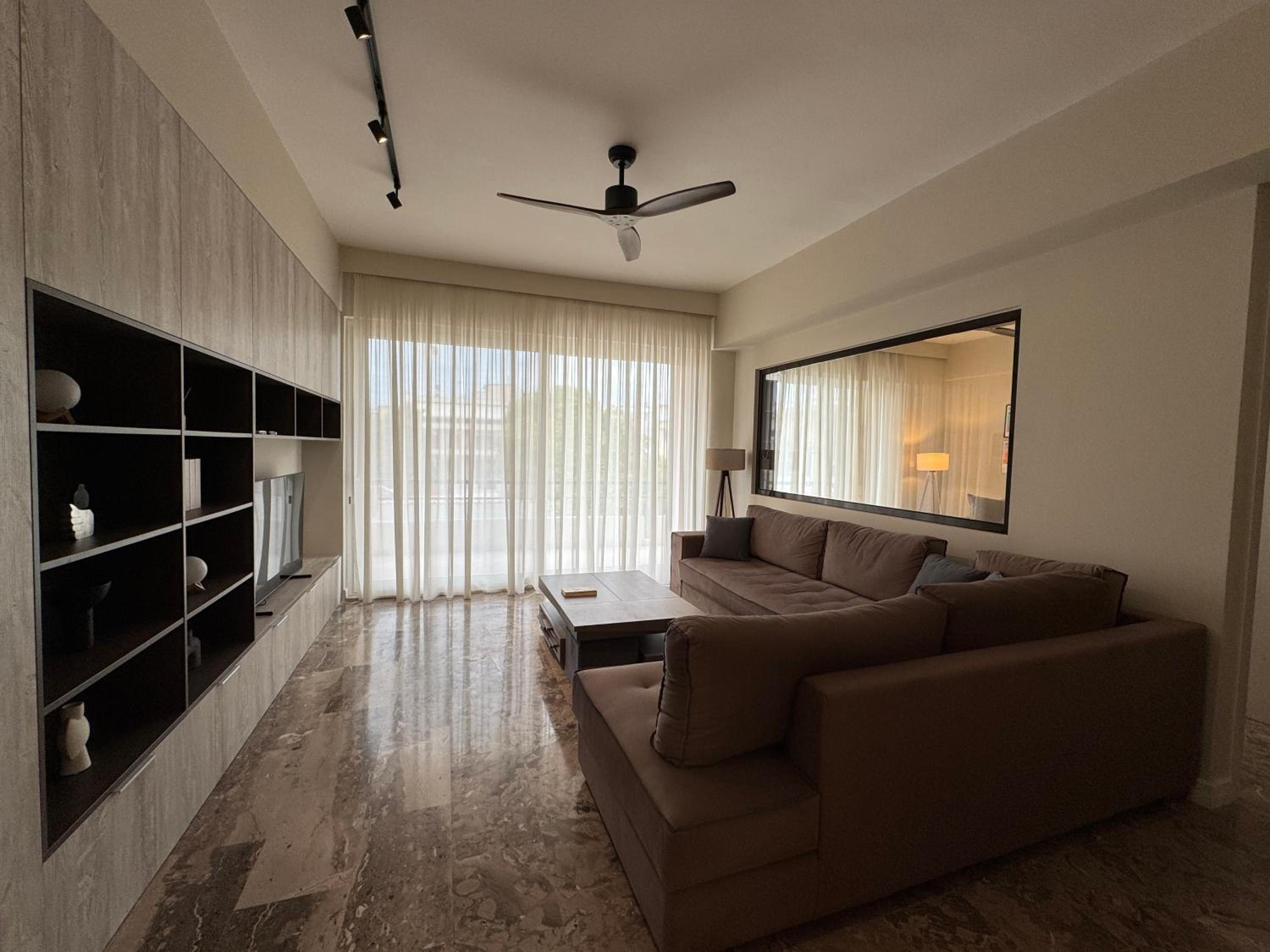 Deluxe Family Suite