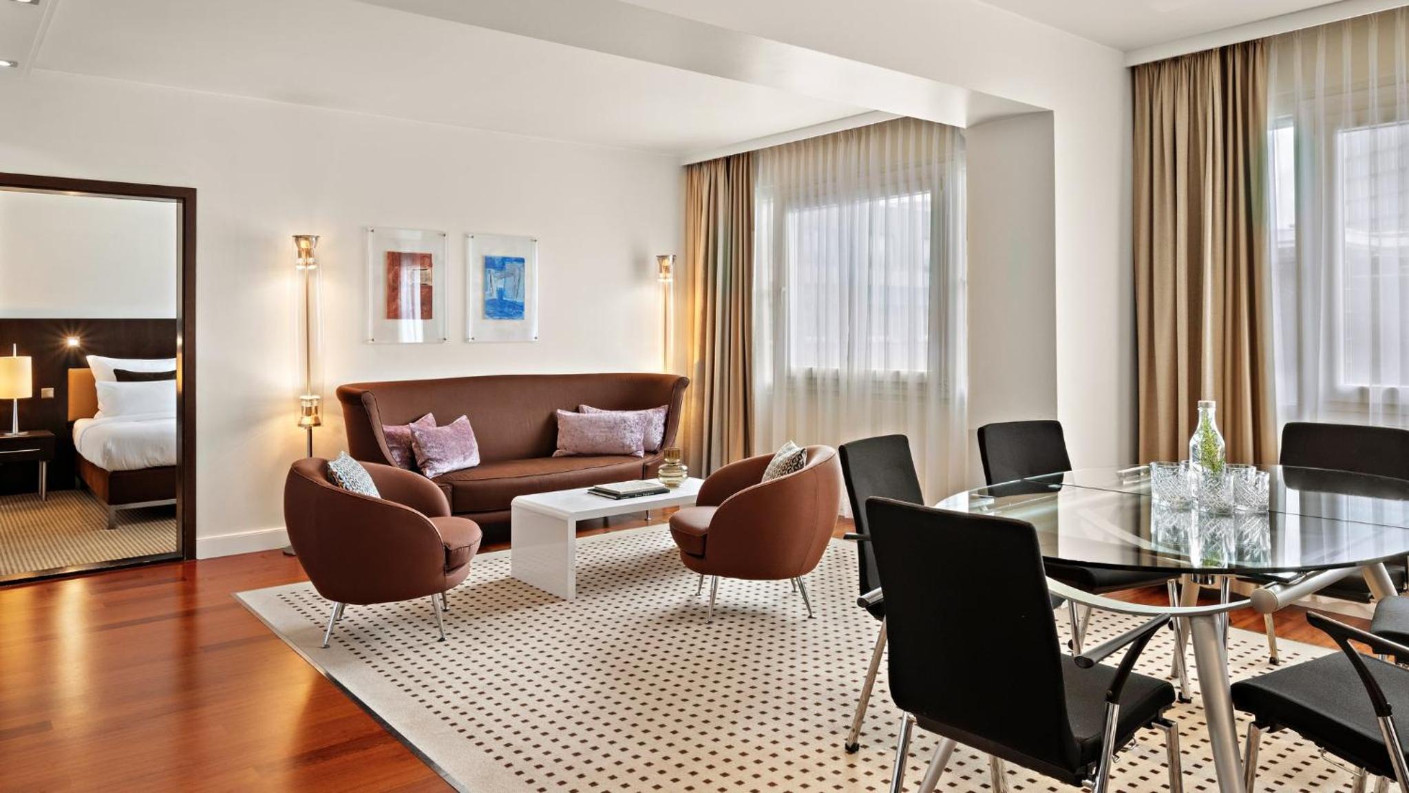 Grand Suite - Non-Smoking