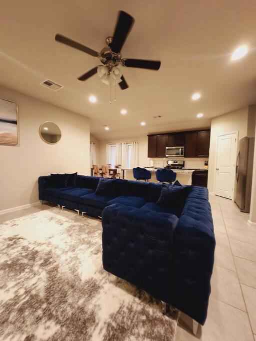 Three-Bedroom House photo 1
