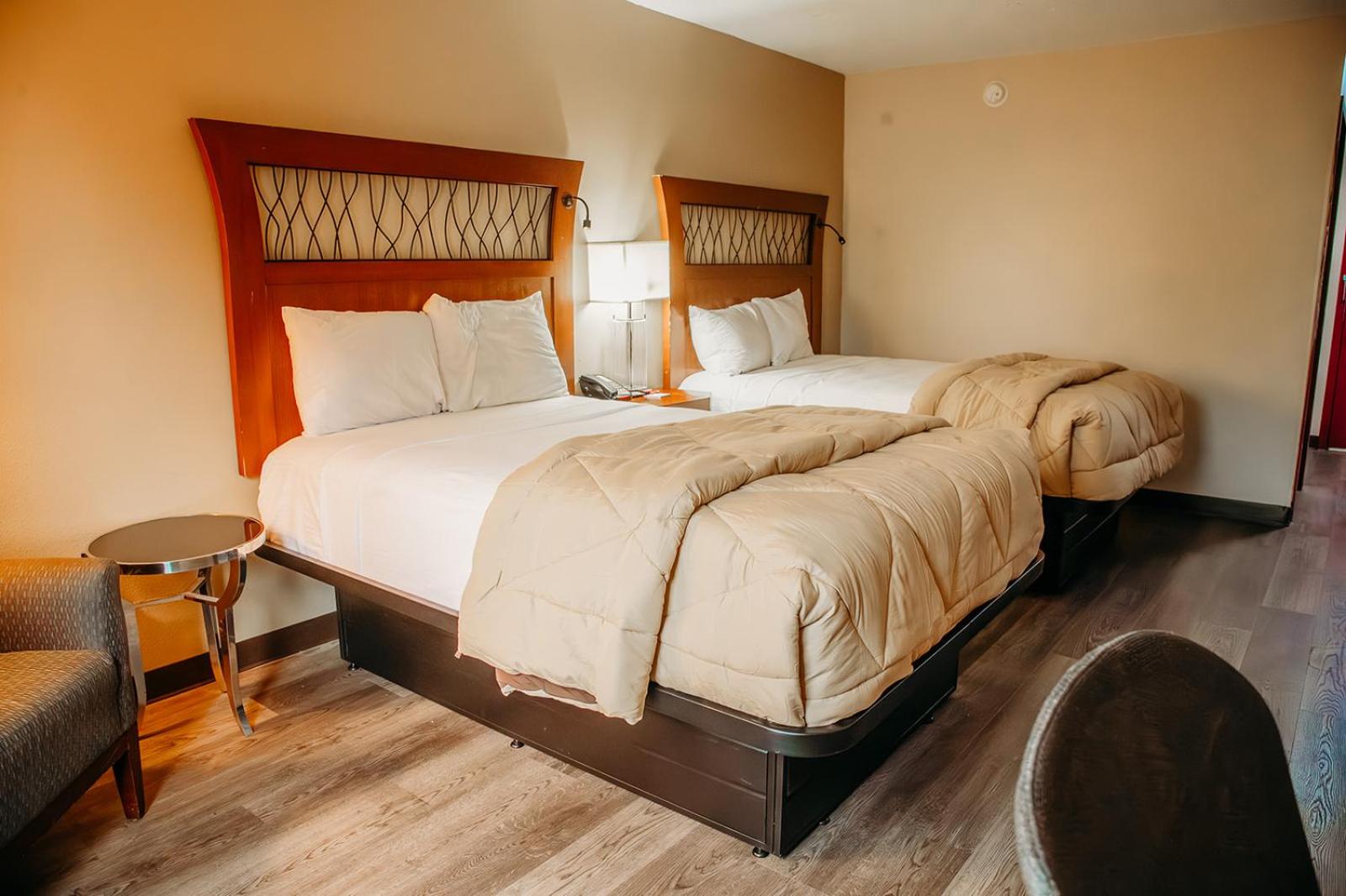 Double Room with Two Double Beds - Non-Smoking - Photo 7