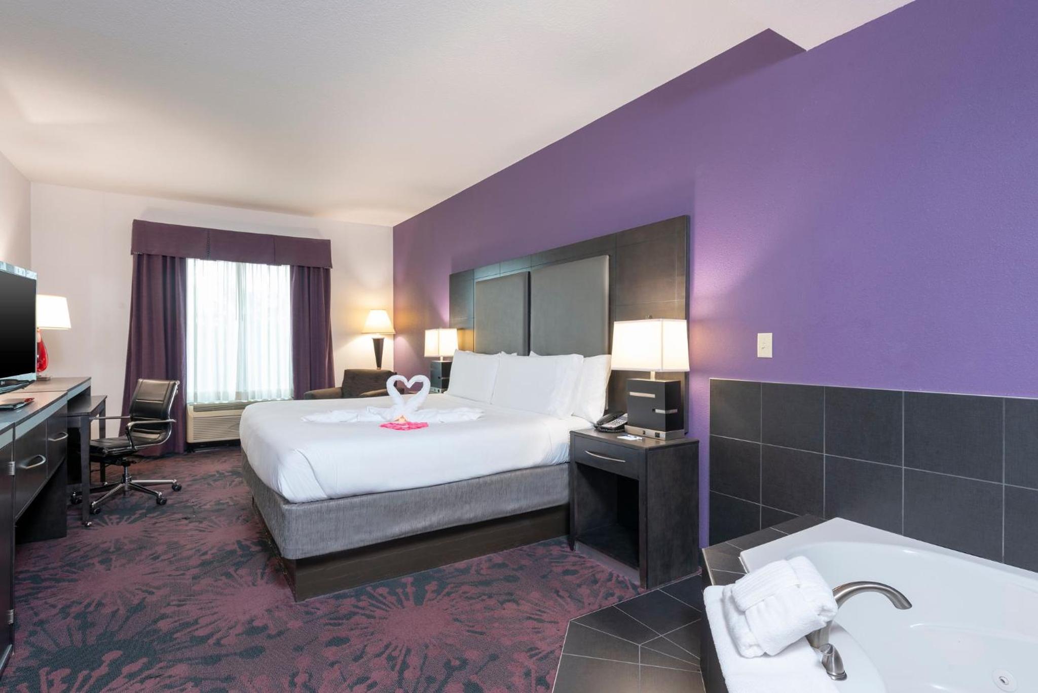 King Room with Jetted Tub