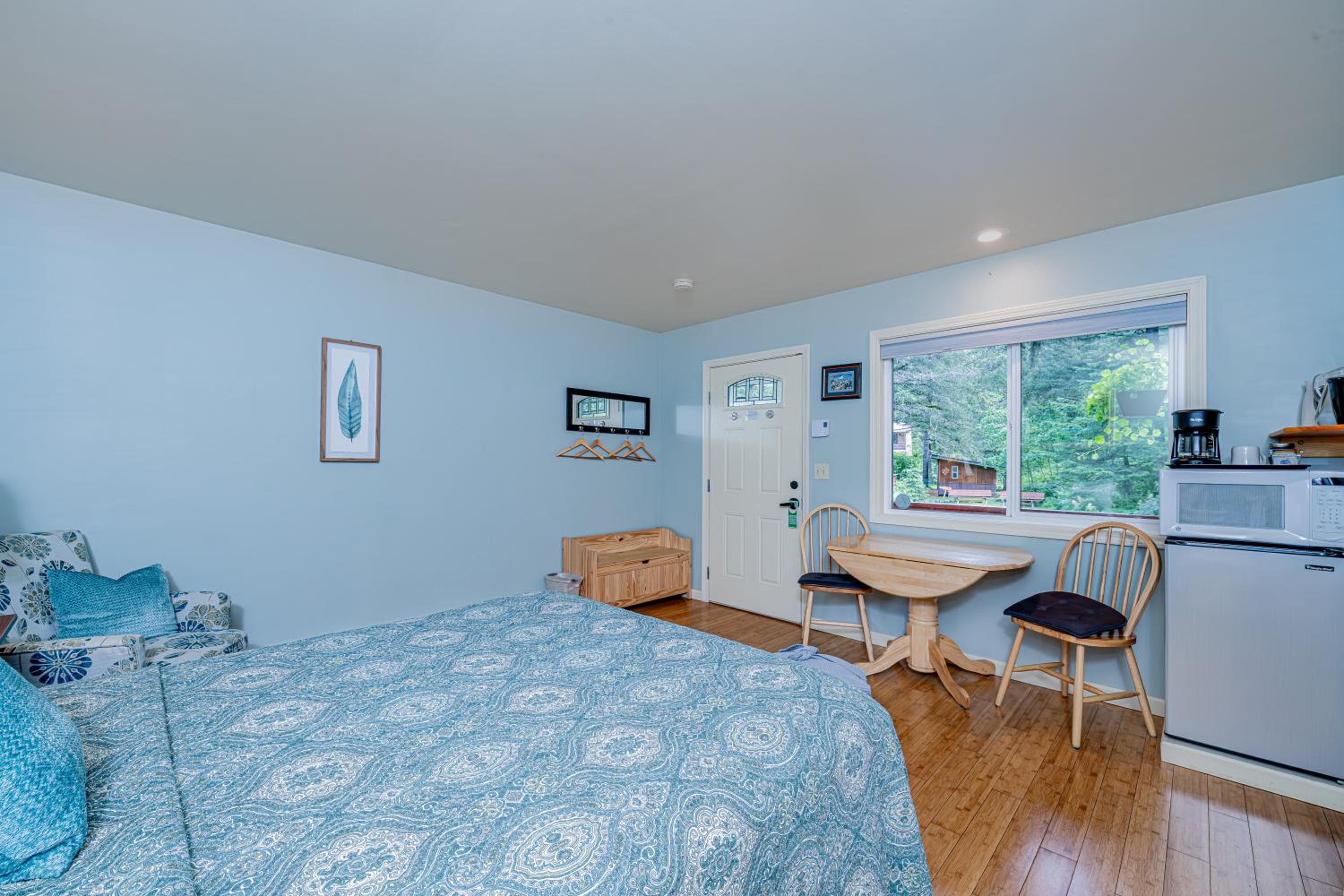 Double Room with Private External Bathroom photo 2
