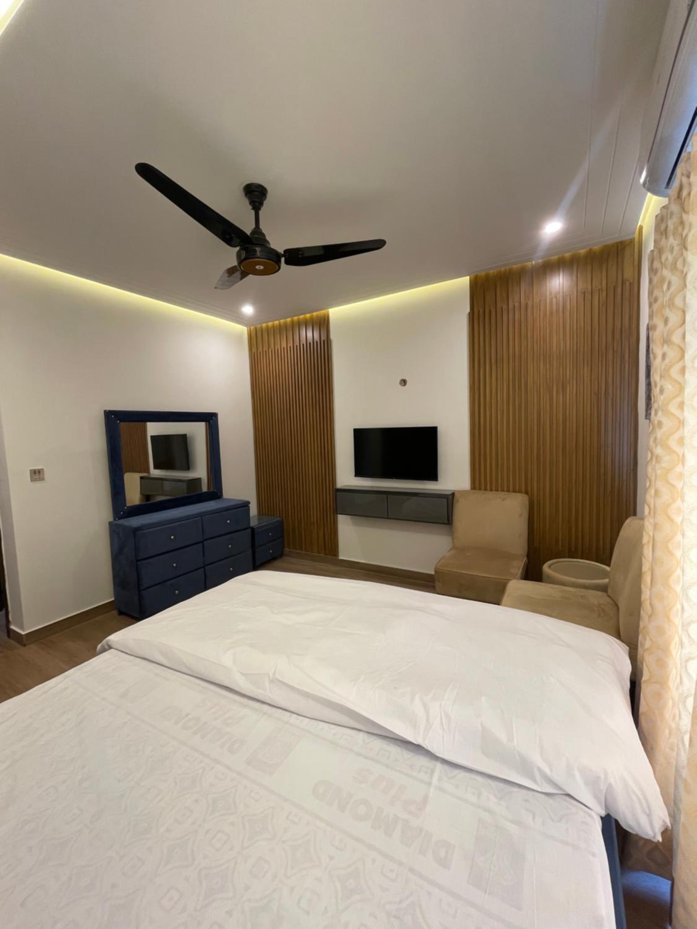 Superior King Room photo 3