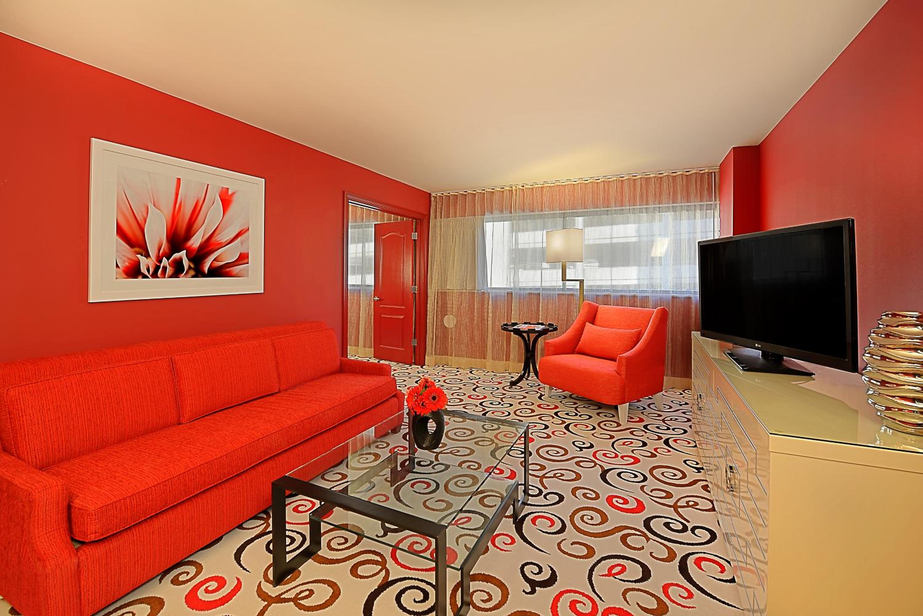 Grand 1 Bedroom Suite King - Photo 2