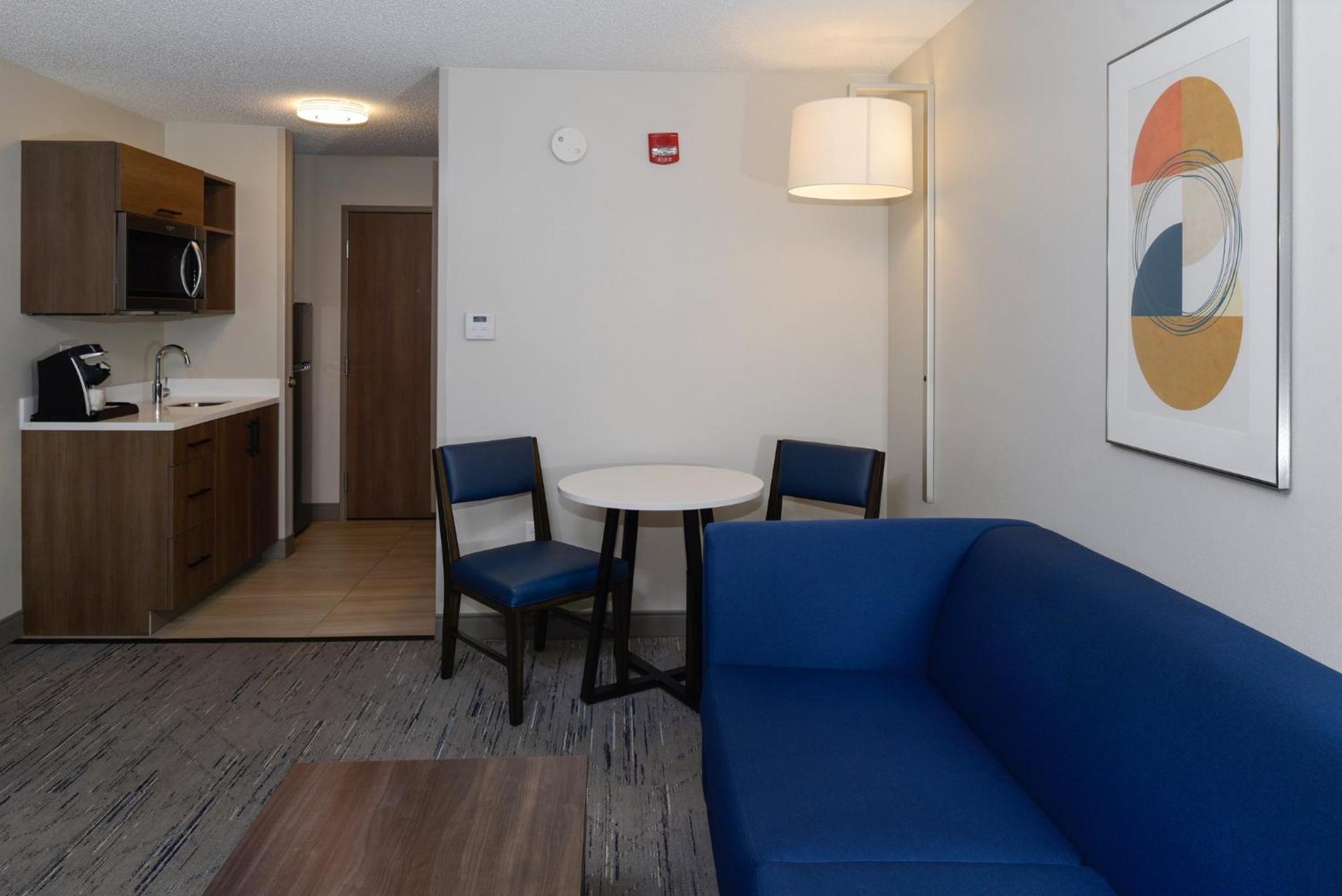 King Suite with Sofa Bed - Photo 2
