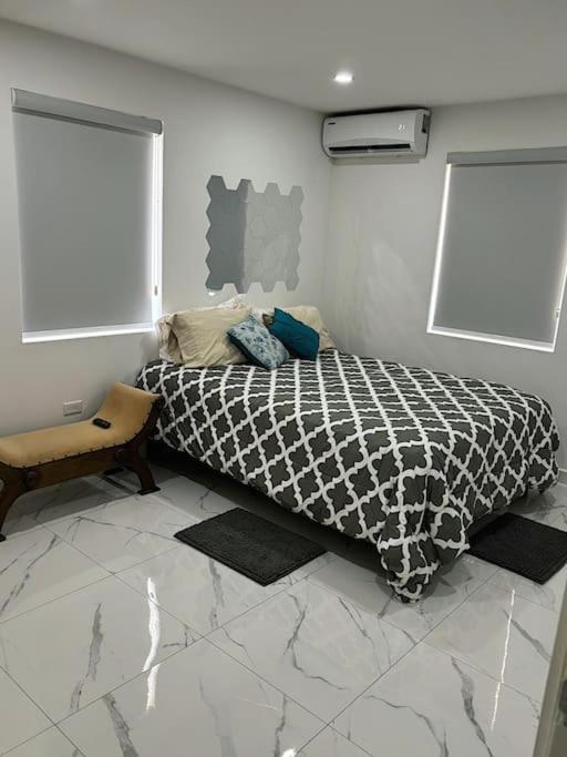 Three-Bedroom House photo 1