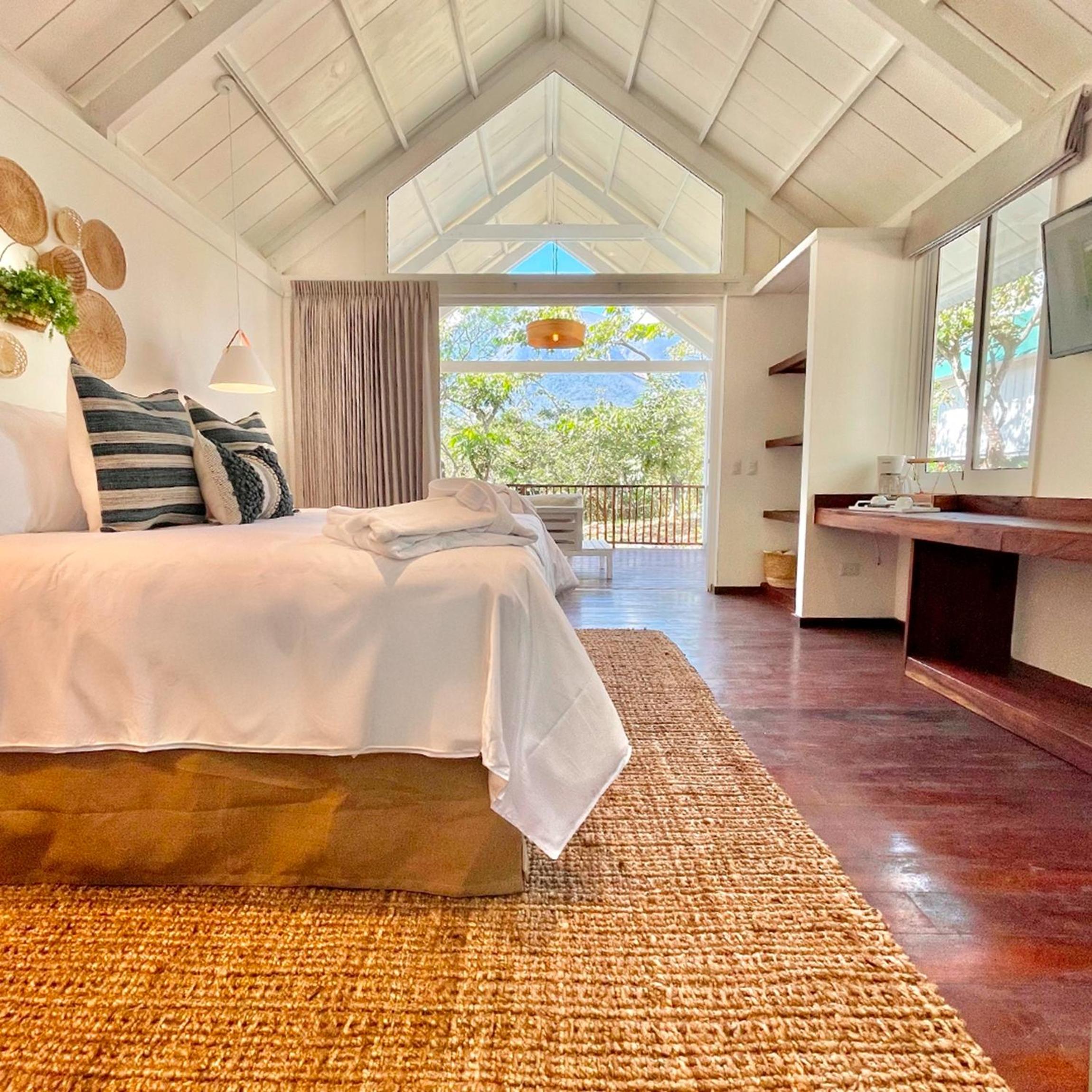 Bungalow photo 1