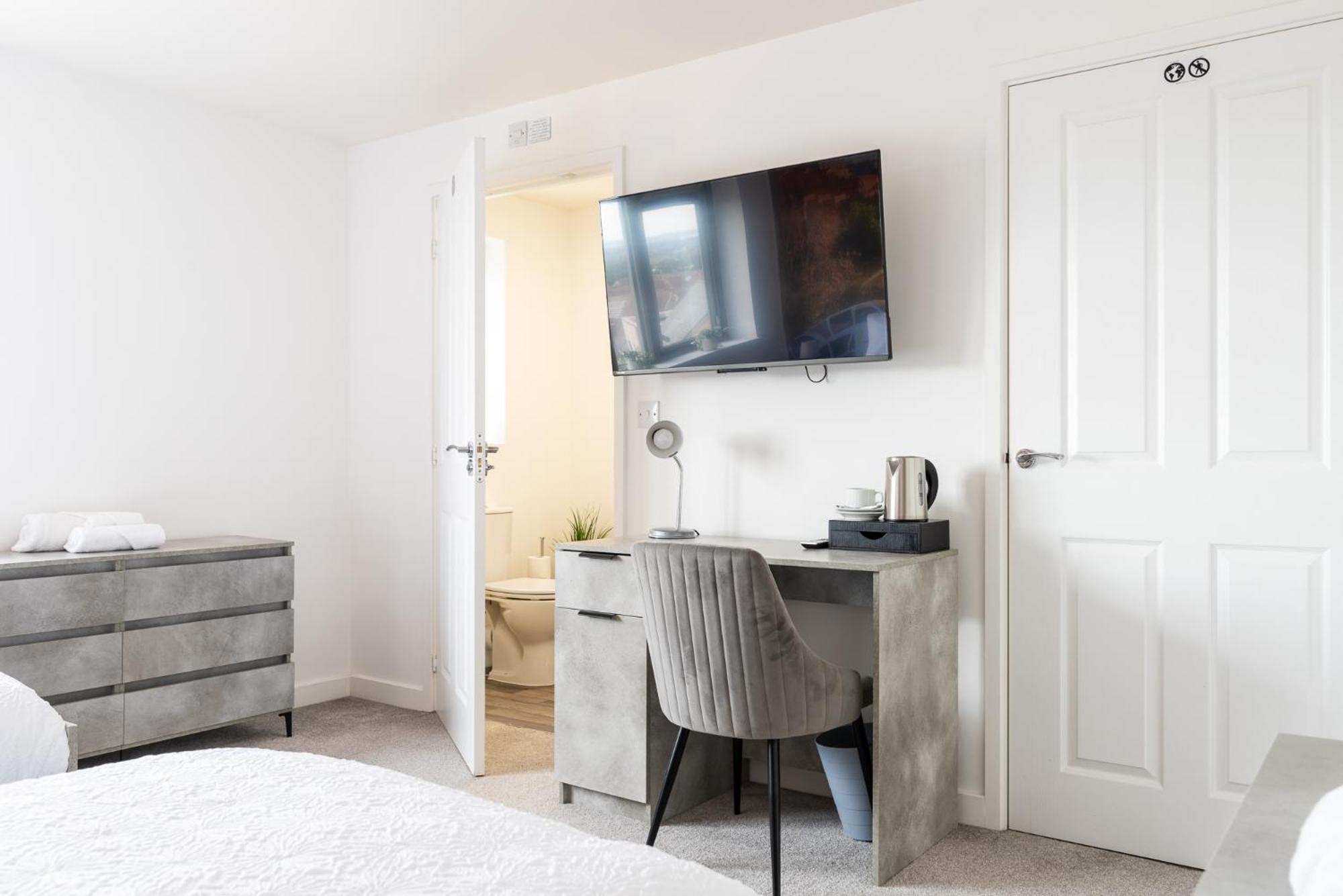 Double or Twin Room photo 2