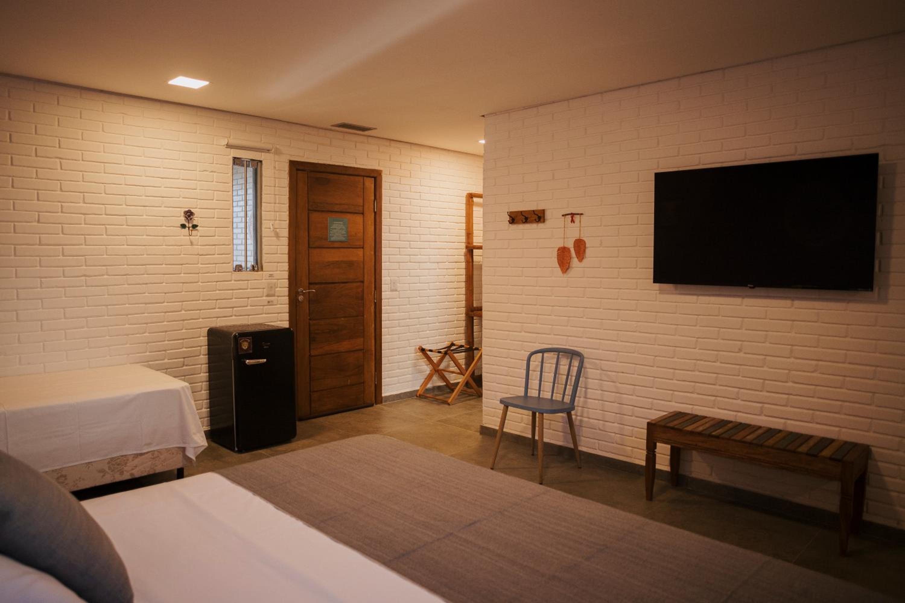 Superior King Suite photo 3