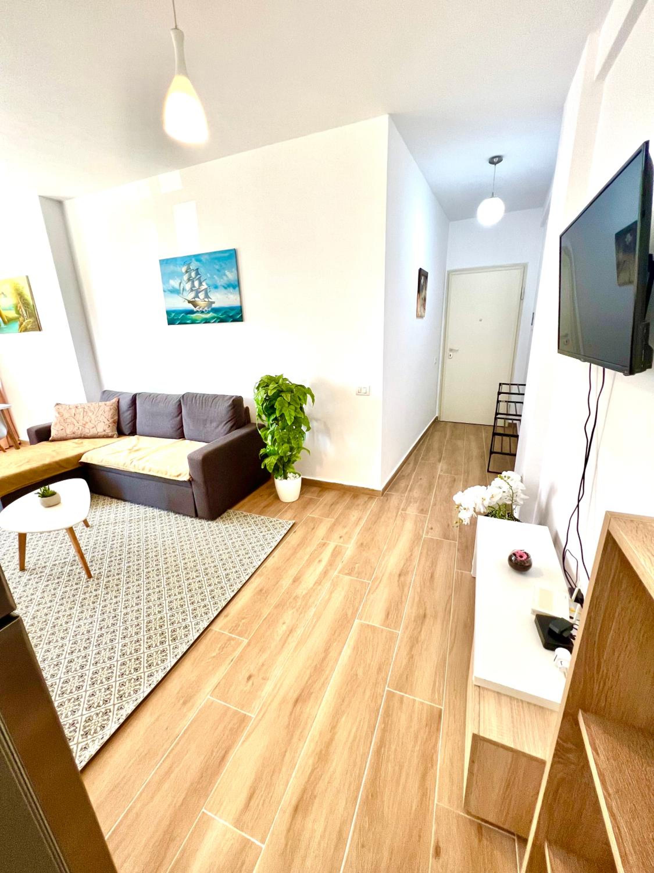 Apartment photo 3