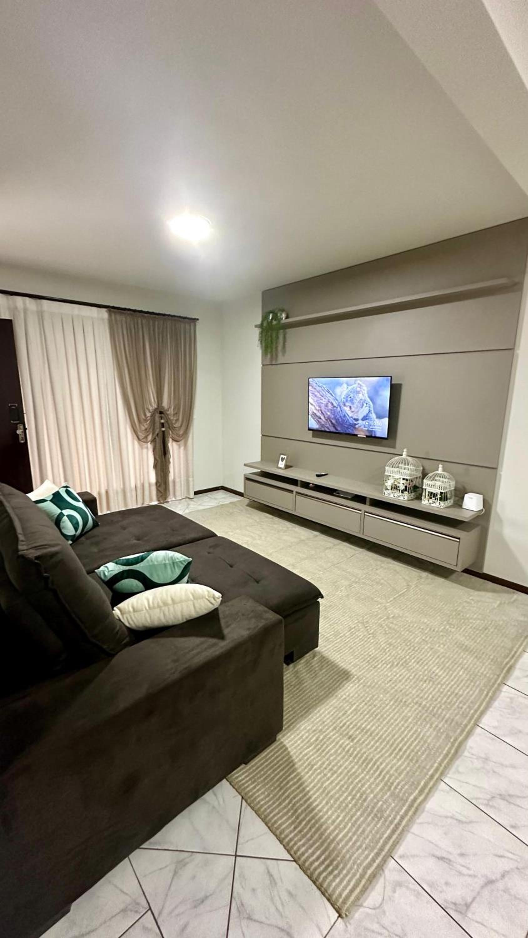 Three-Bedroom Apartment photo 1