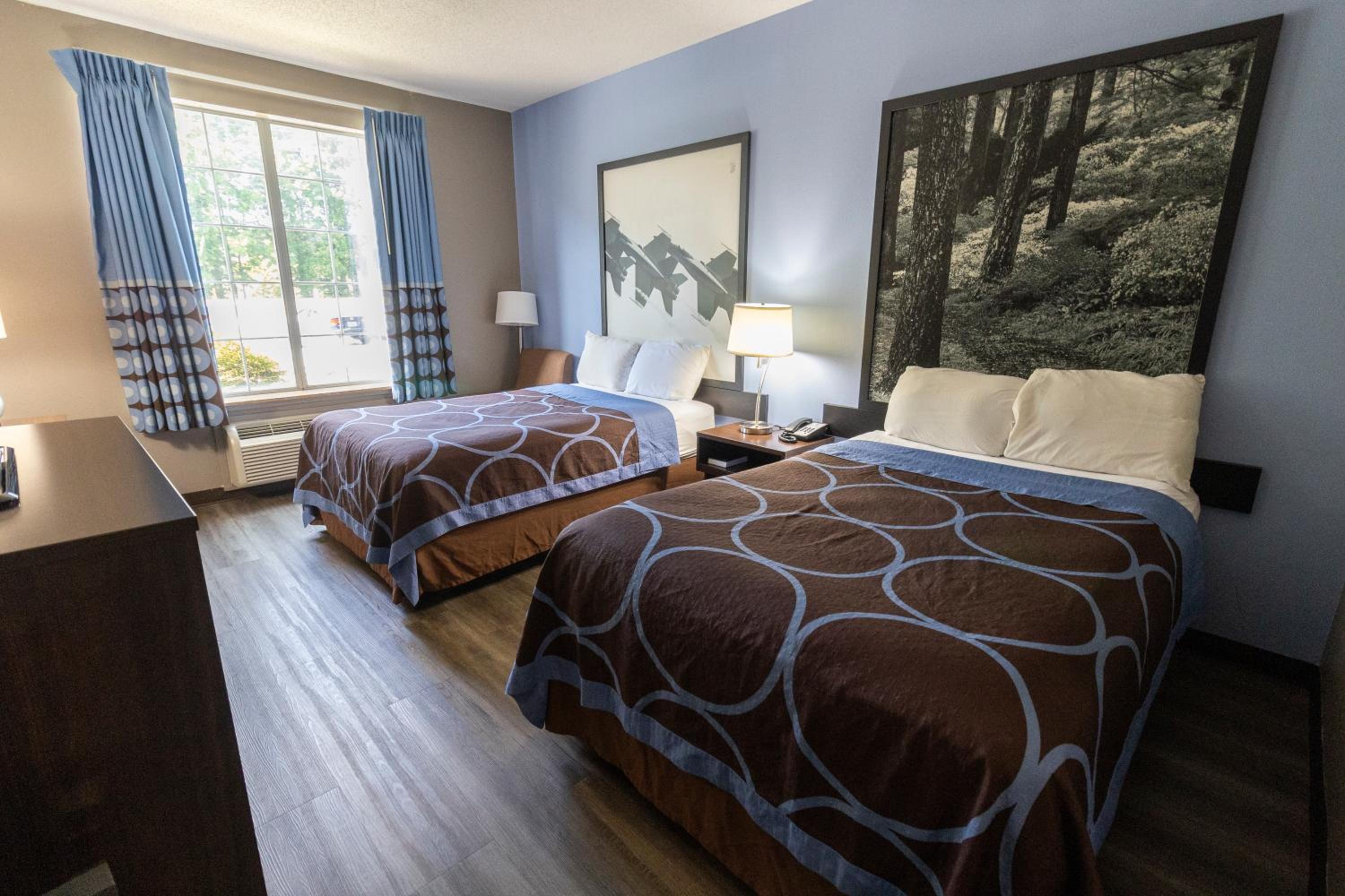 Double Room with Two Double Beds - Non-Smoking - Photo 14