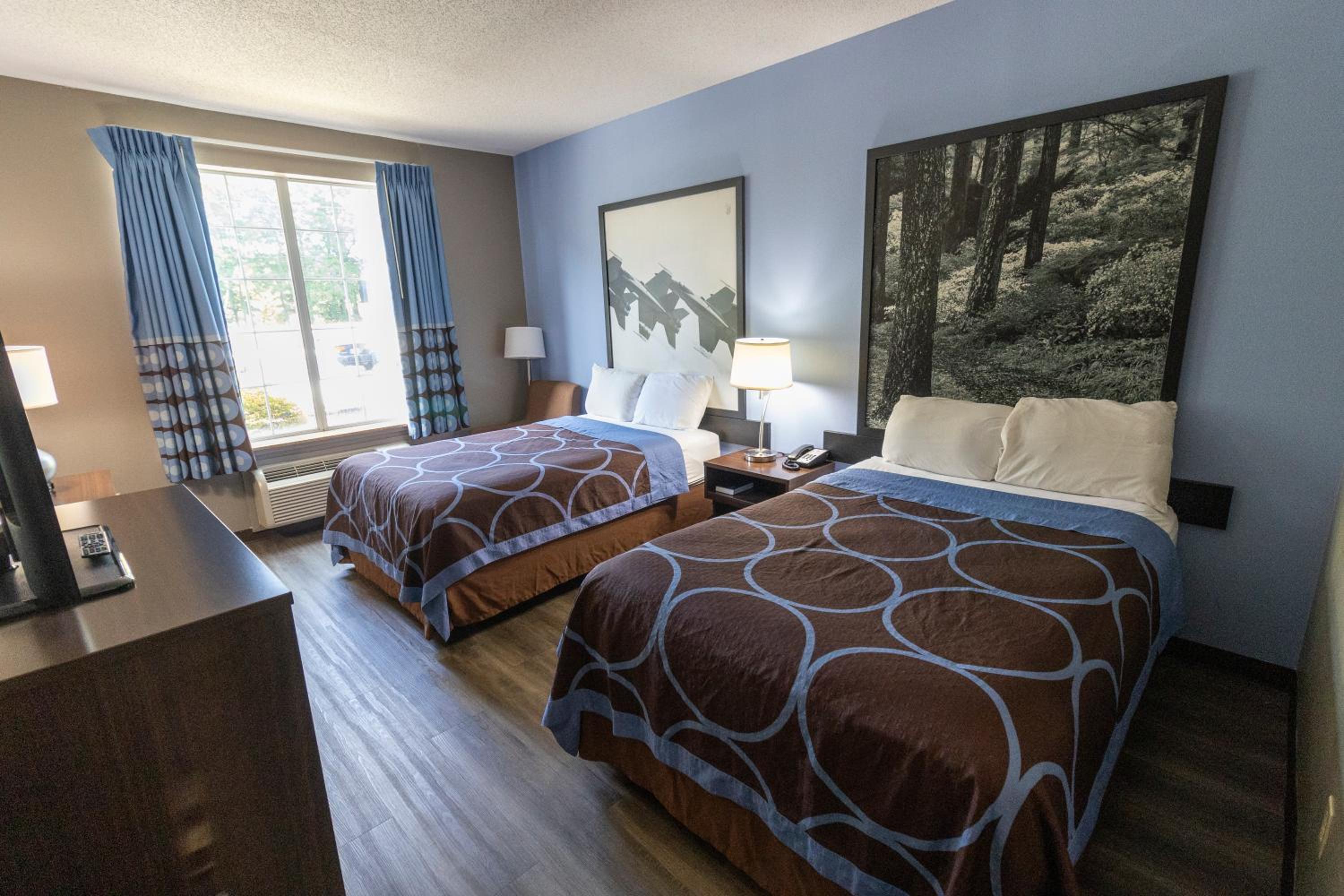 Double Room with Two Double Beds - Non-Smoking - Photo 18