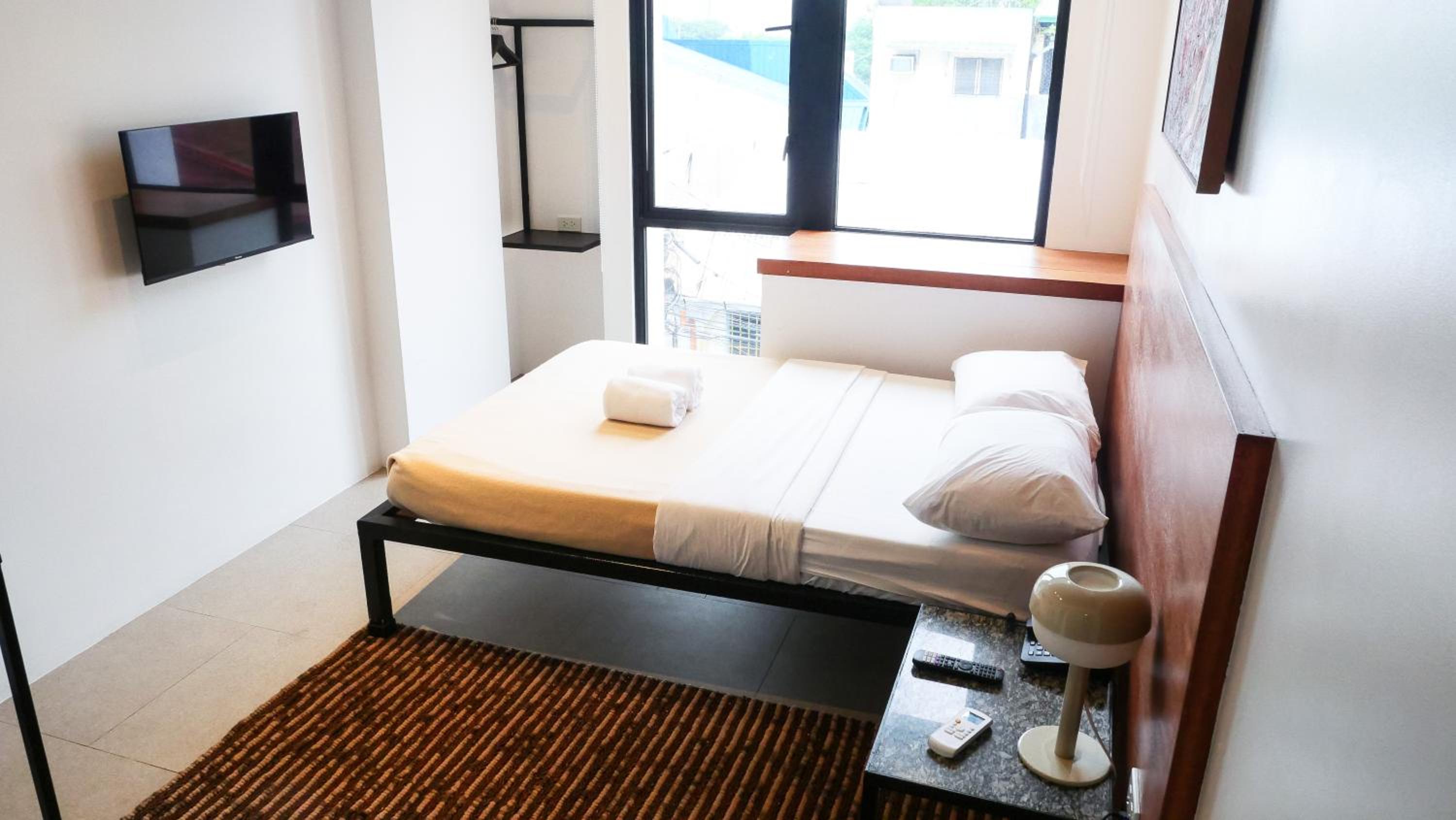 Standard Double Room - Photo 2