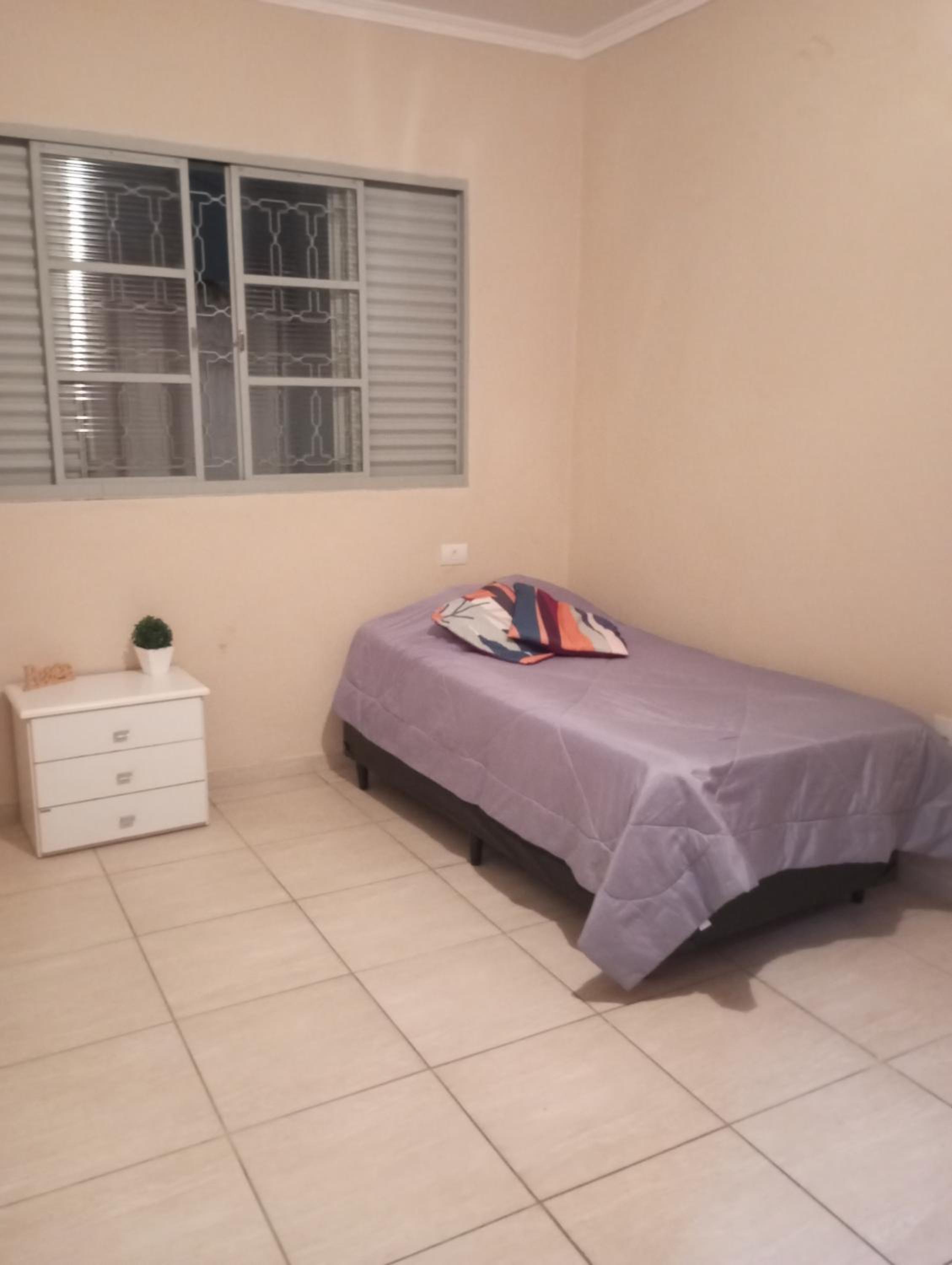 Double Room With Shared Bathroom photo 1