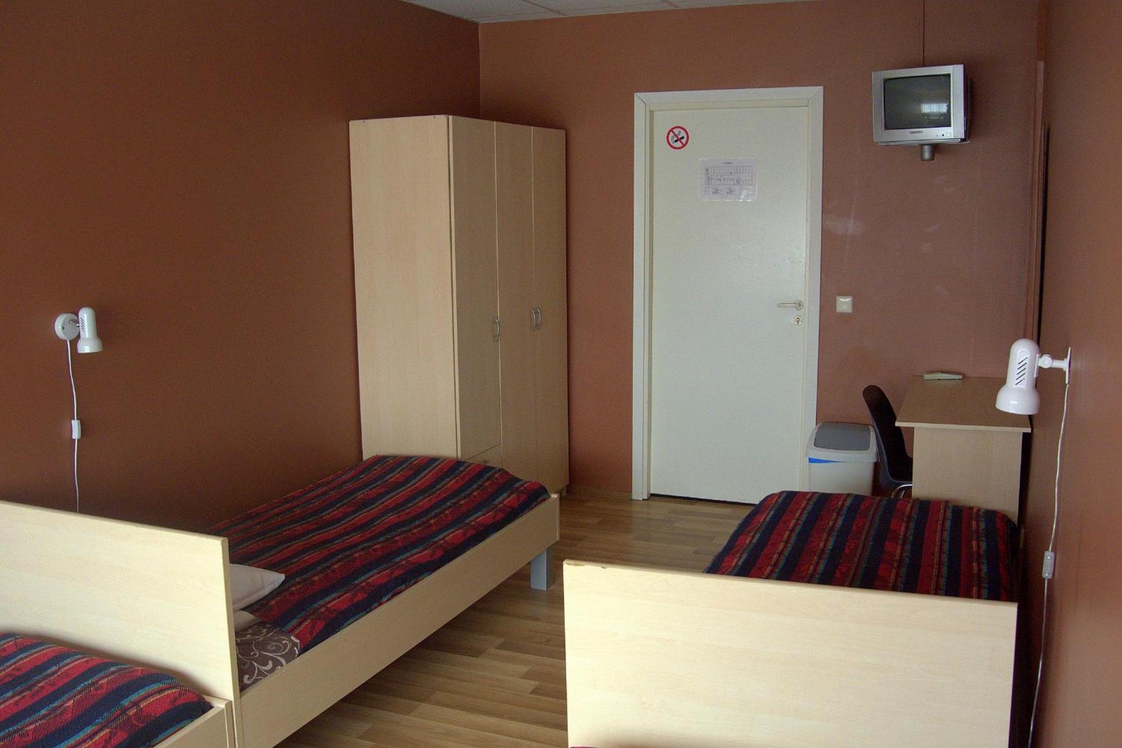 Comfort Triple Room with Shower photo 3