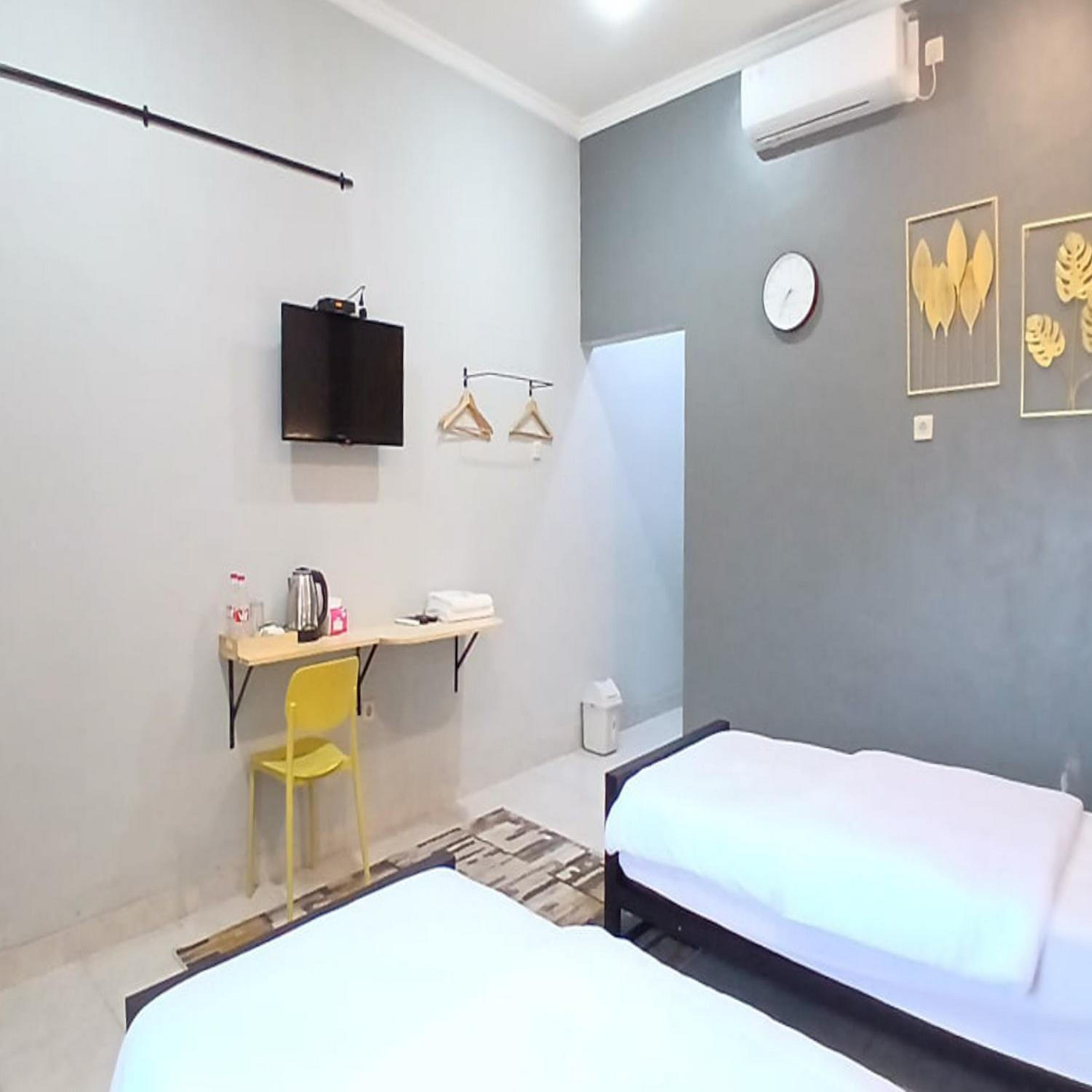 Deluxe Twin Room - Photo 3