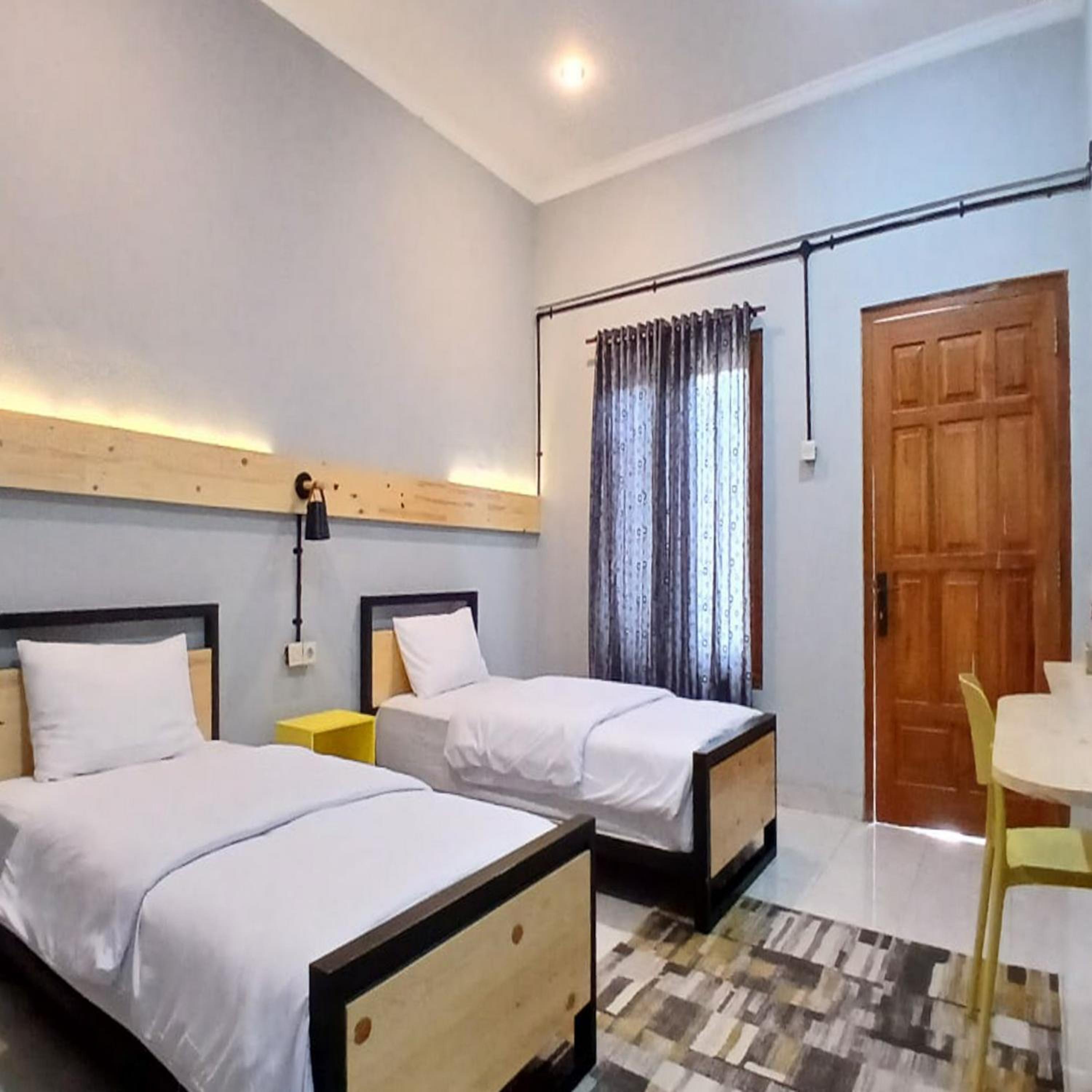 Deluxe Twin Room - Photo 1