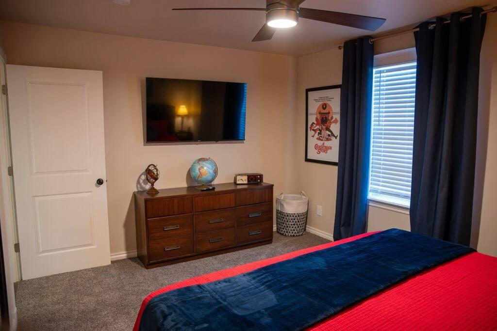 Four-Bedroom House photo 3