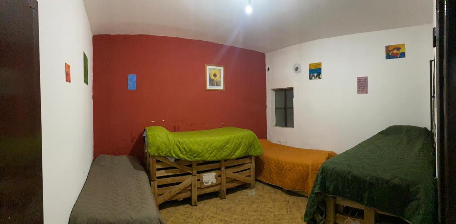 6-Bed Mixed Dormitory Room photo 1