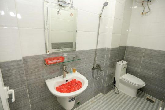 Standard Queen Room photo 2