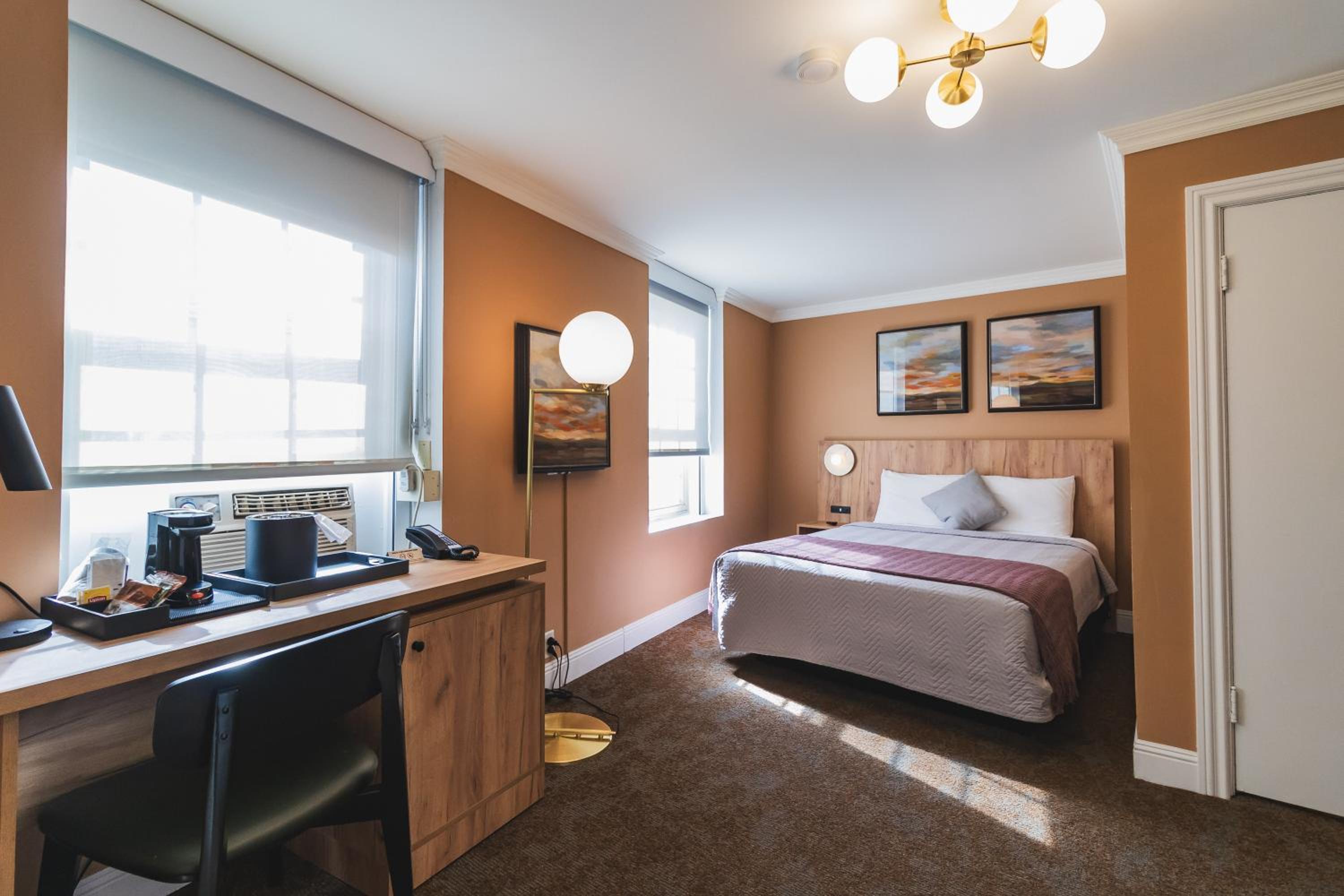 Queen Room - Photo 3