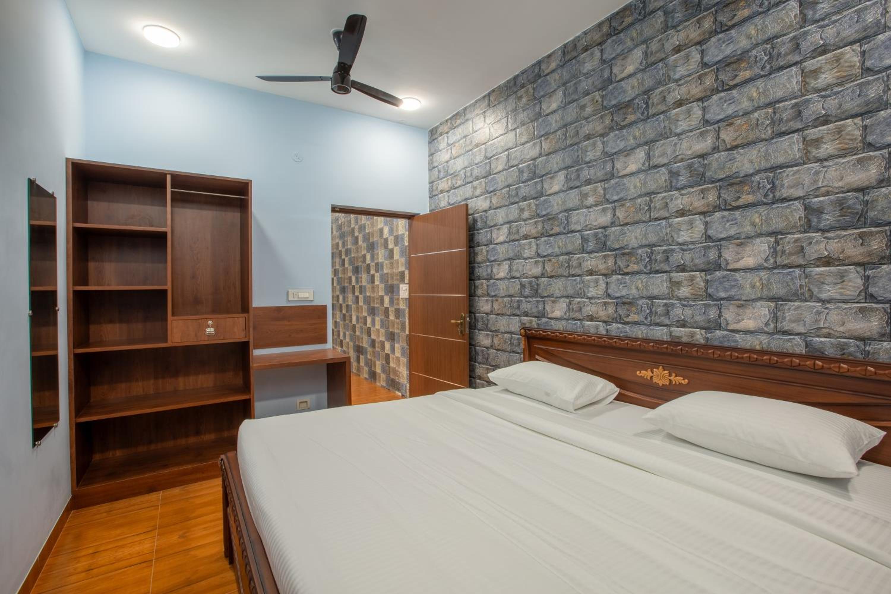 Standard Apartment