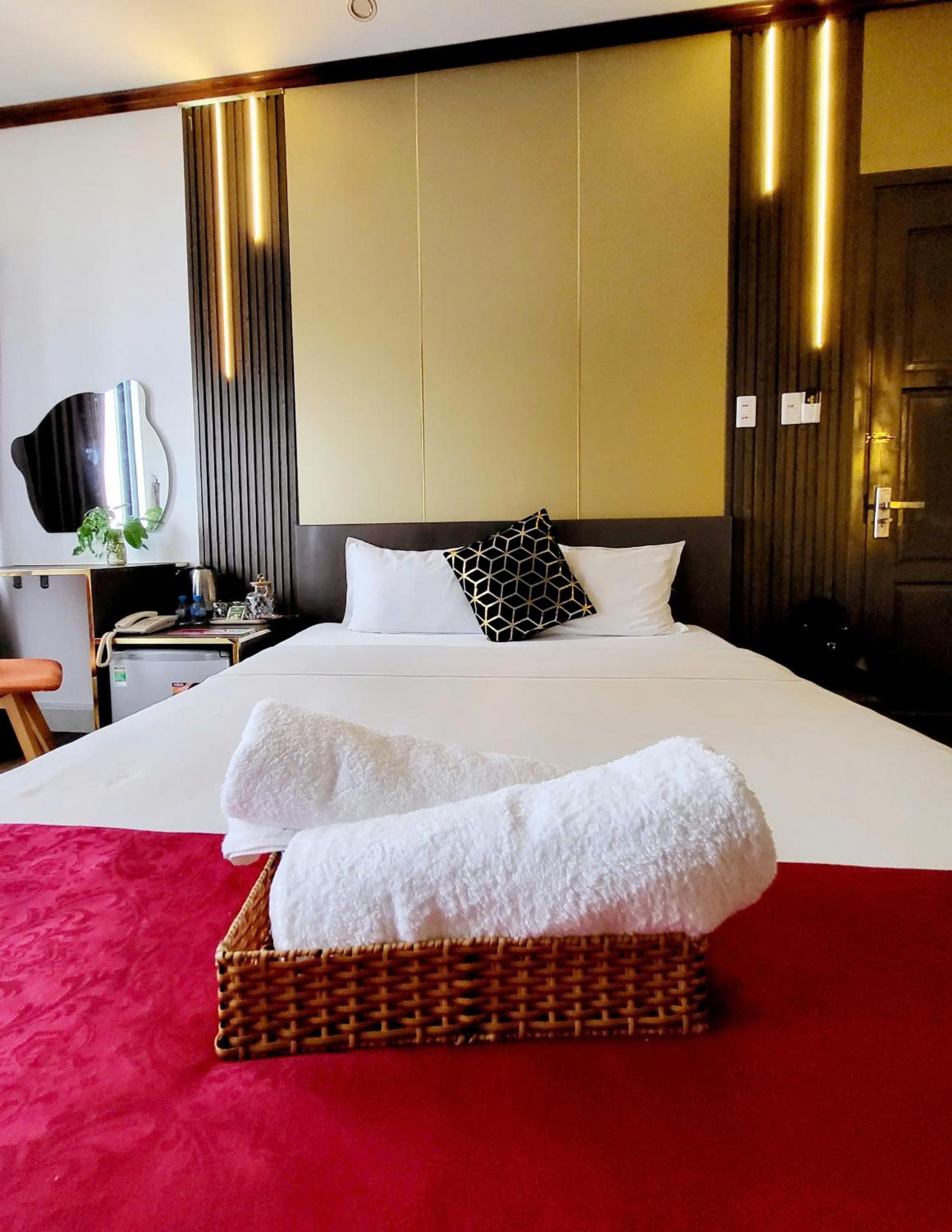 Superior King Room photo 3