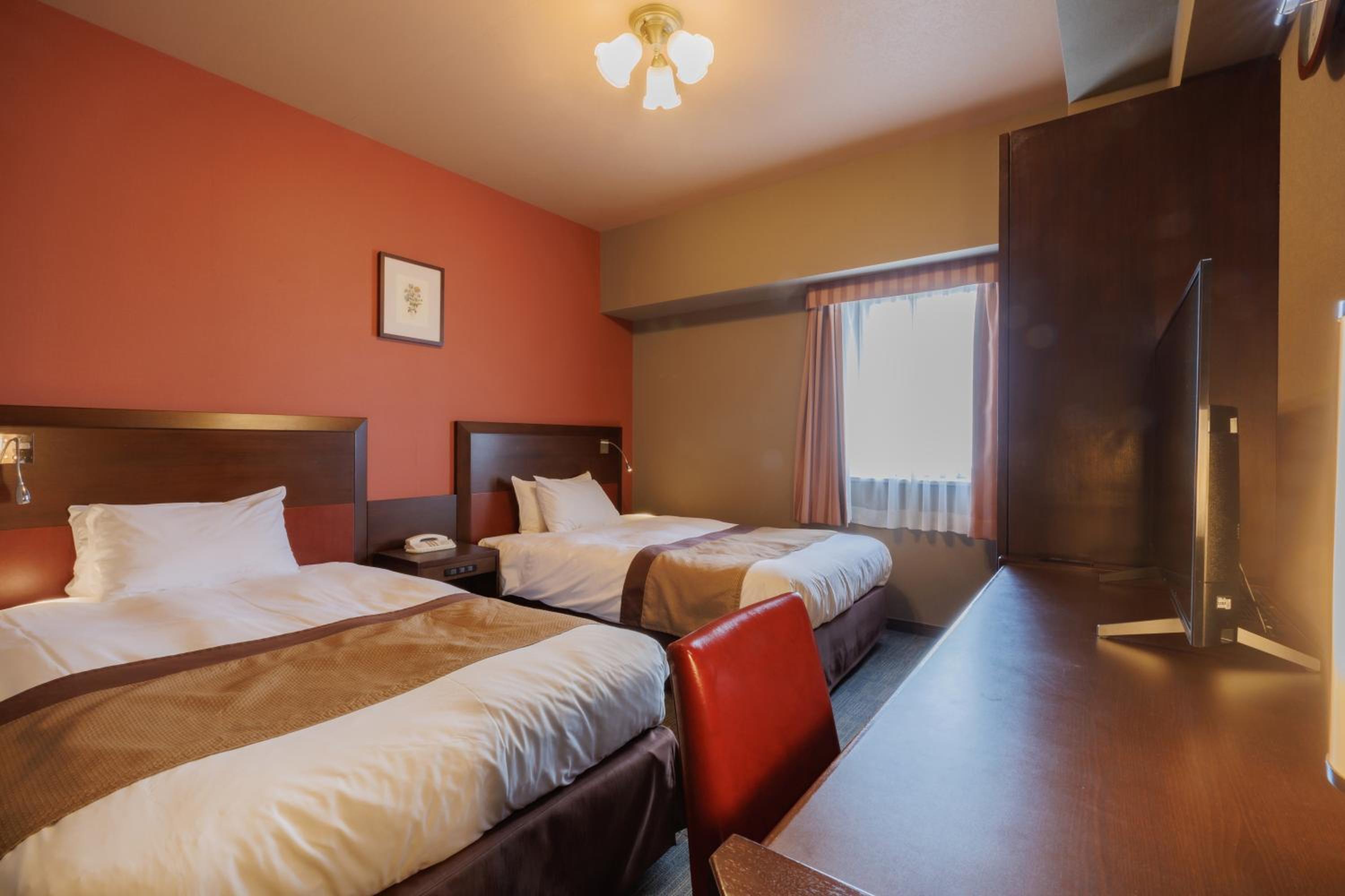 Standard Twin Room - Non-Smoking - Photo 1