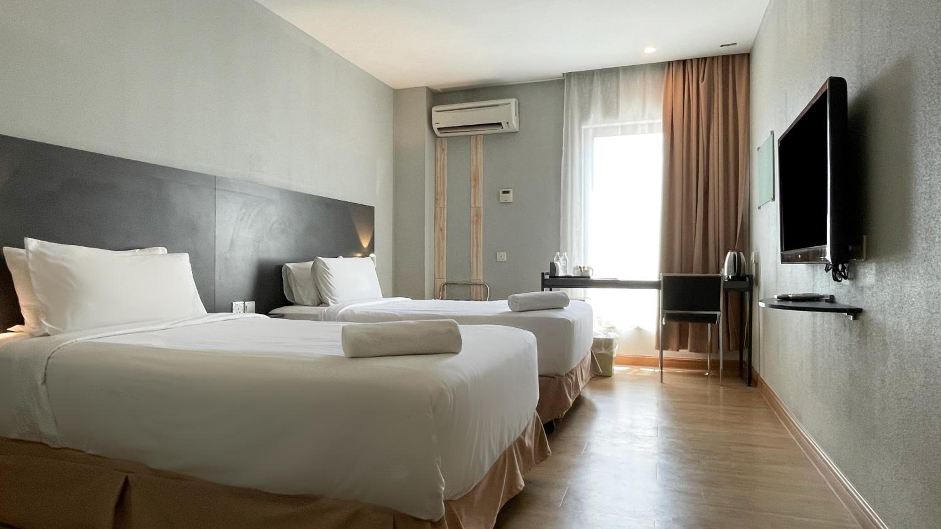 Superior Twin Room photo 3