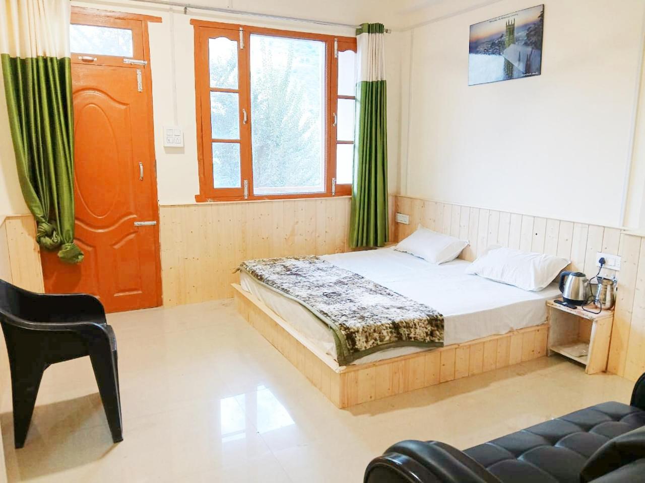 Apartment photo 1