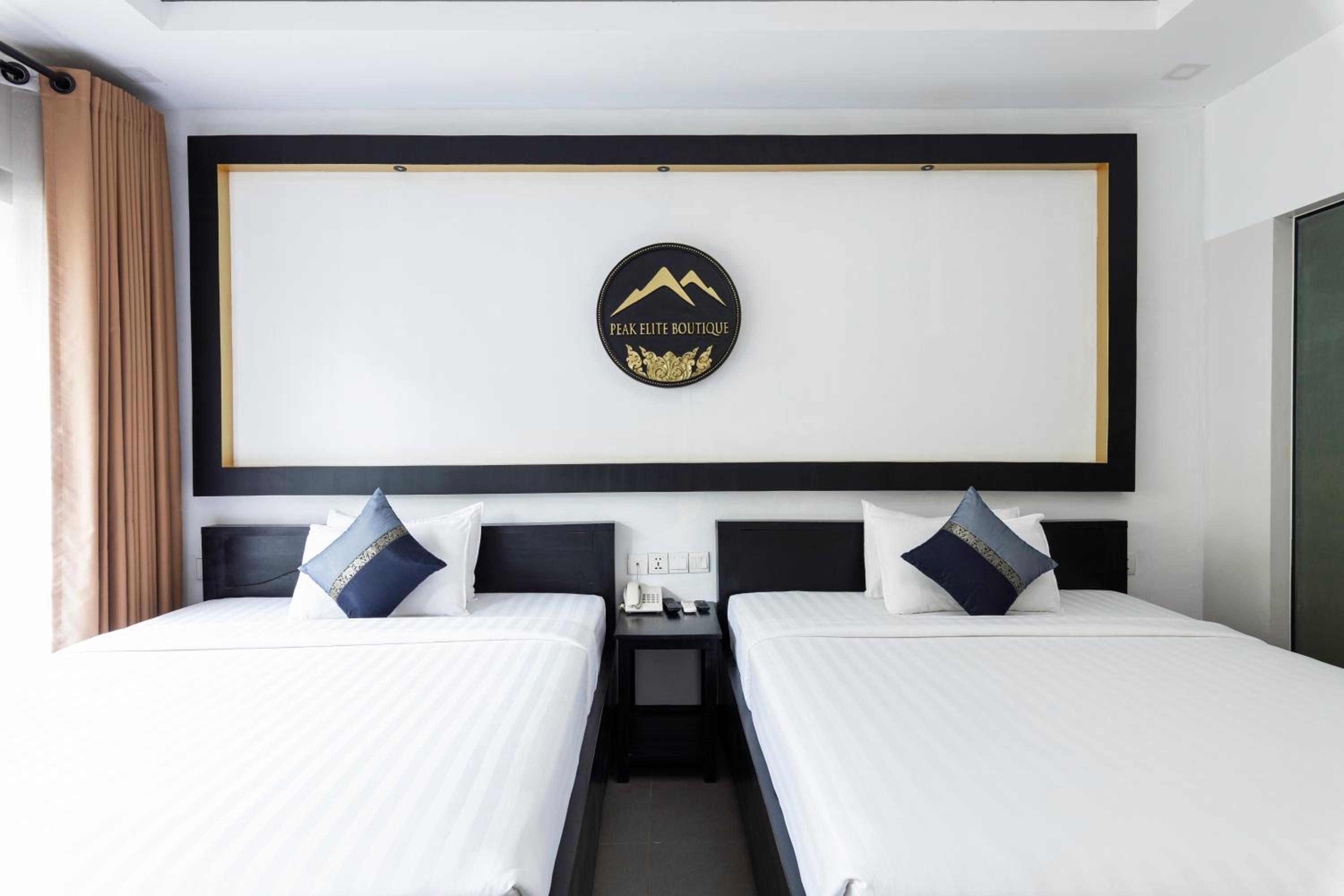 Suite Double or Twin  - Photo 15