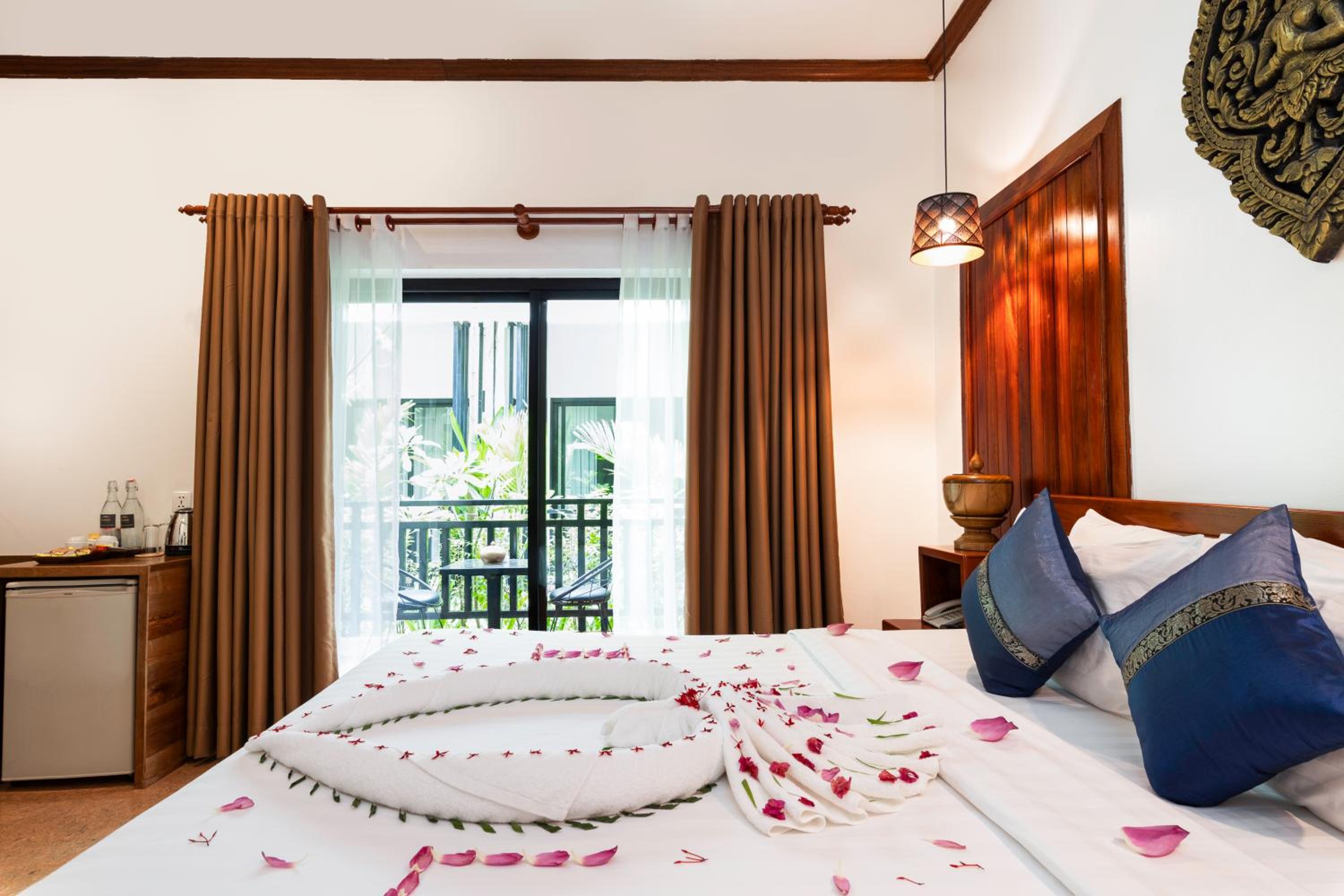 Deluxe Double Room - Photo 10