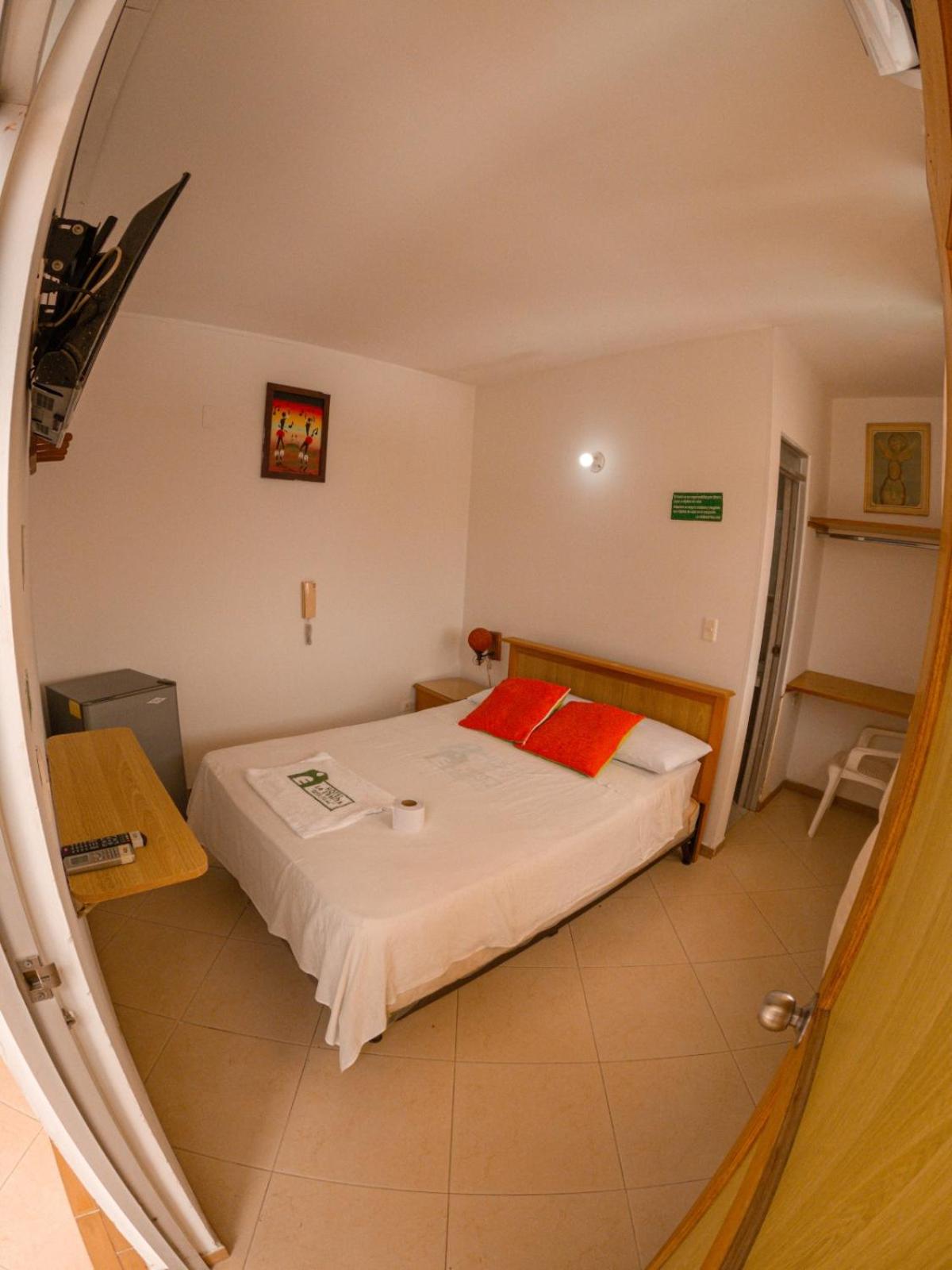 Single Room photo 2