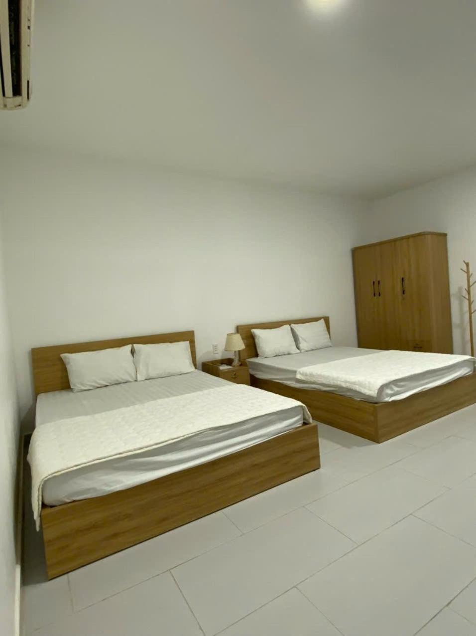 King Room With Two King Beds