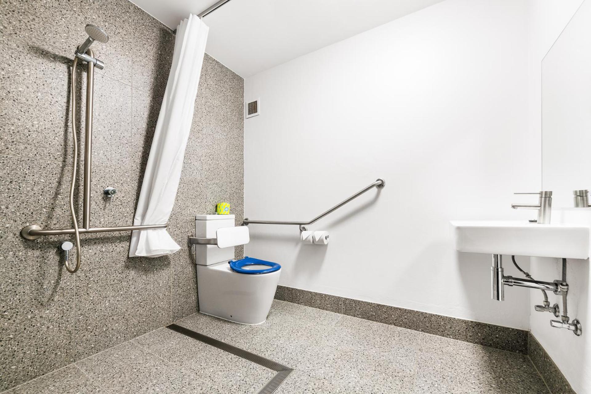Queen Plus Four with Ensuite
