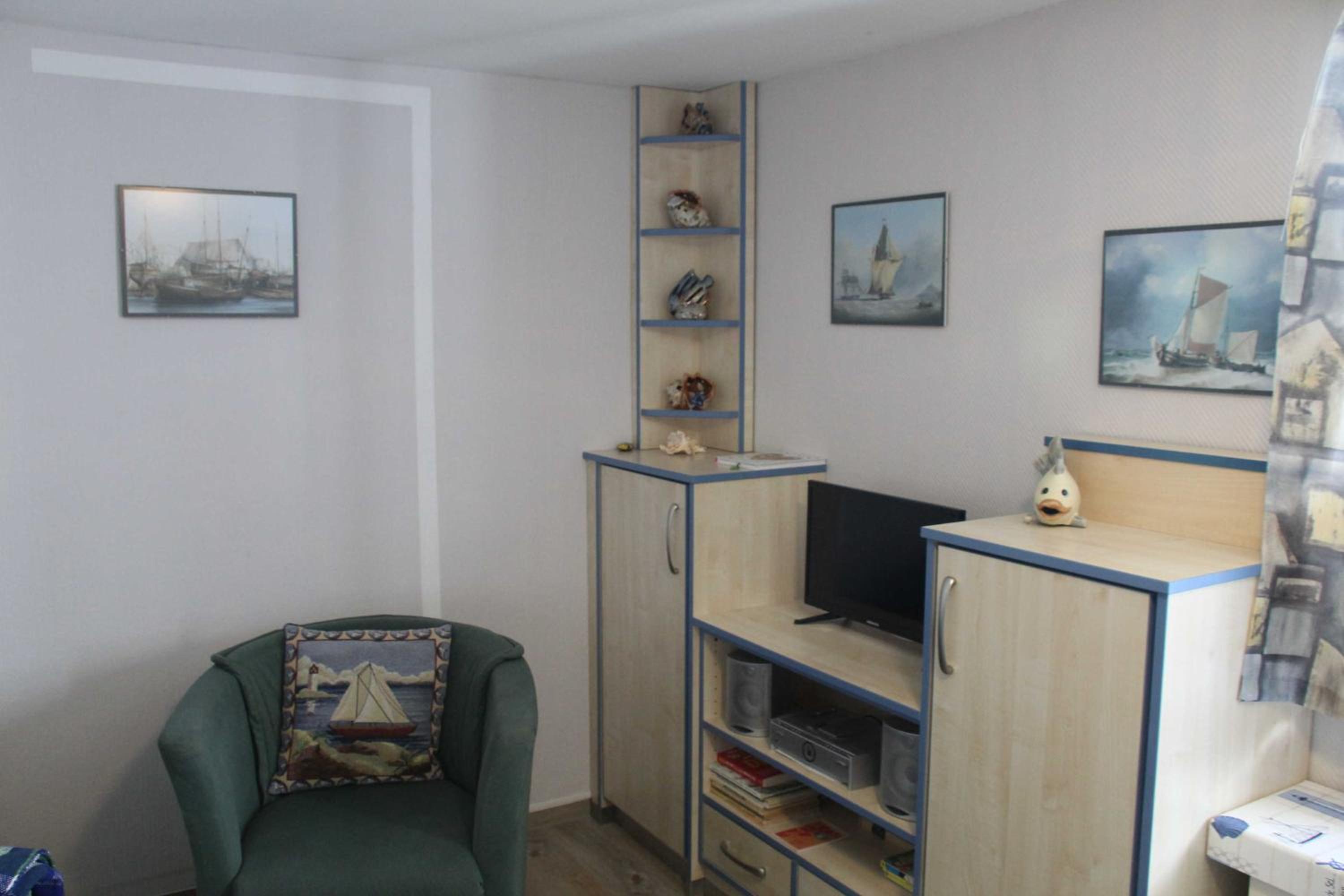 Two-Bedroom Apartment with Shower  photo 3