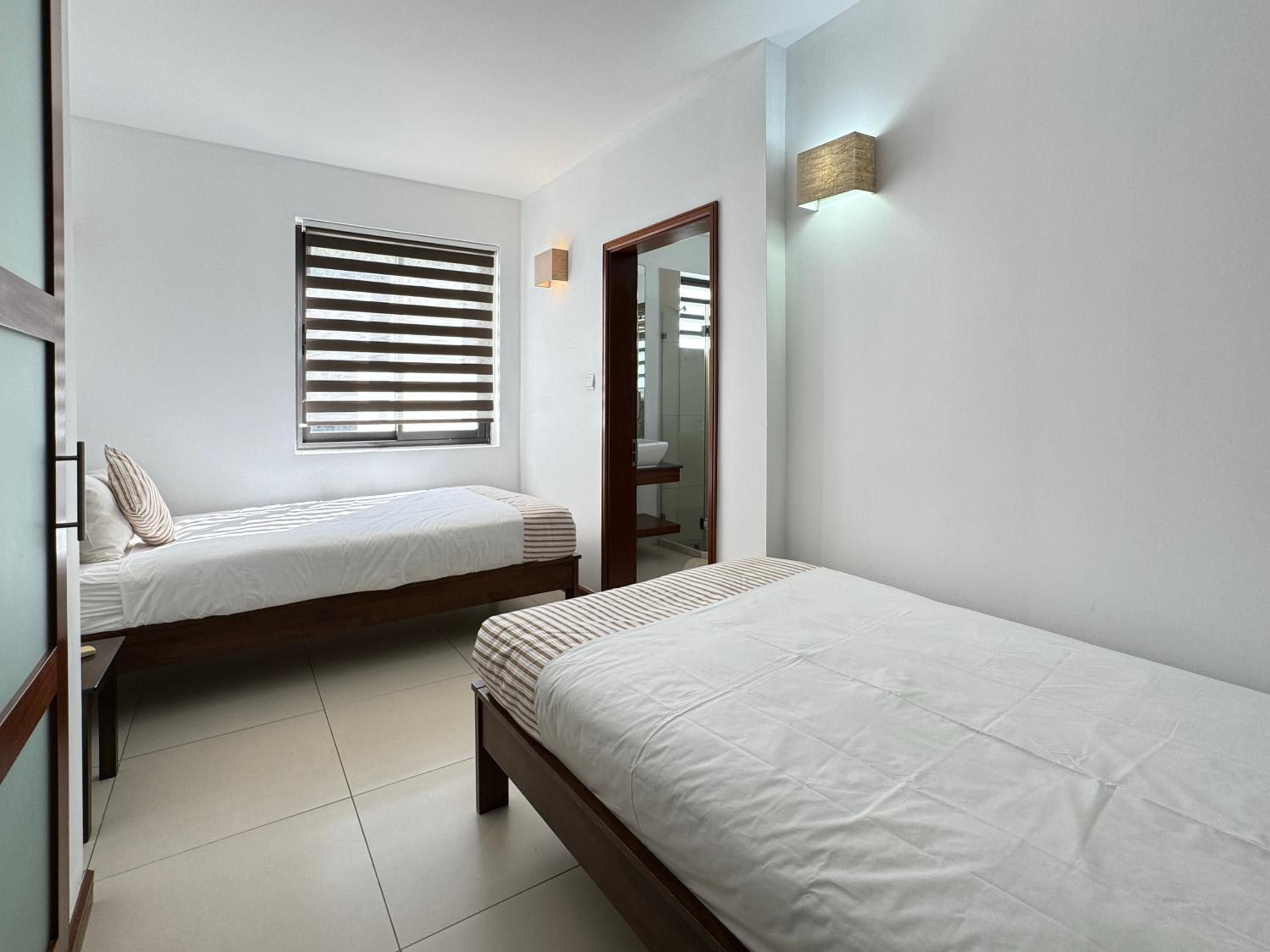 Three-Bedroom Premium Apartment photo 2