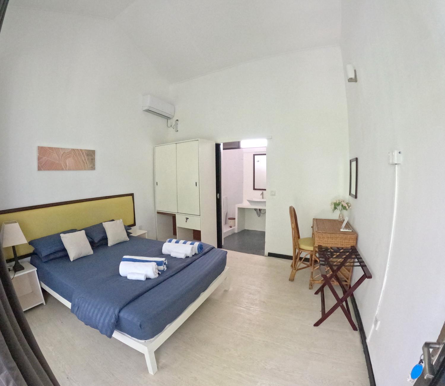 Deluxe Double Room With Balcony And Sea View