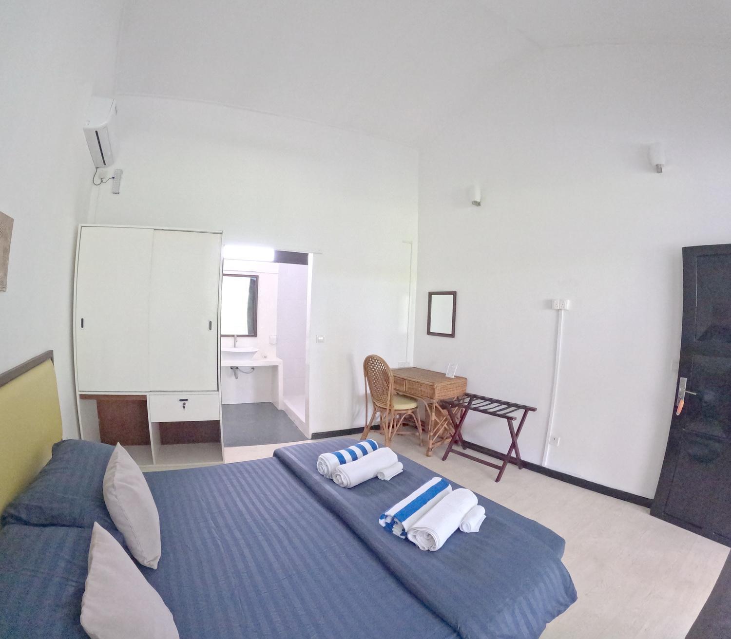 Deluxe Double Room With Balcony And Sea View photo 3