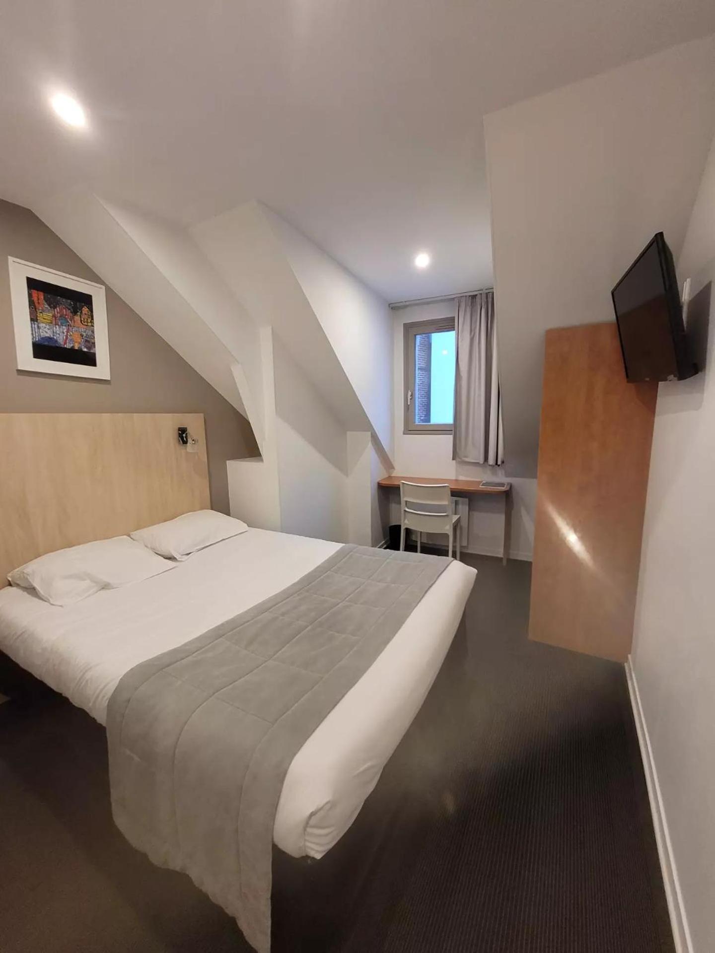 Elegance Double Room - Photo 1